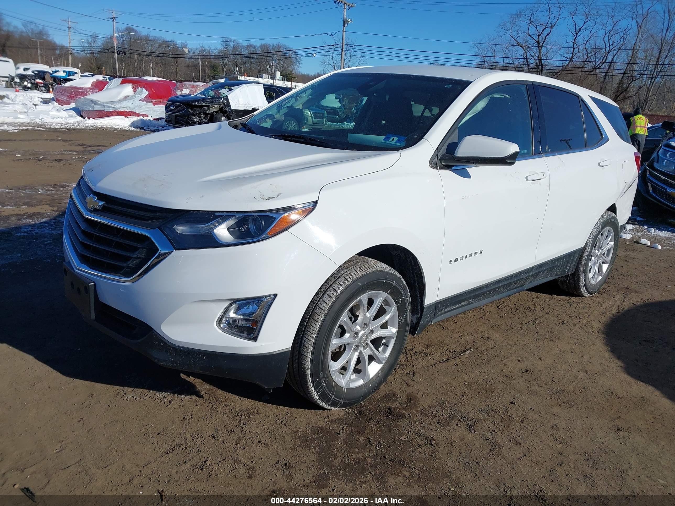 CHEVROLET EQUINOX image 2