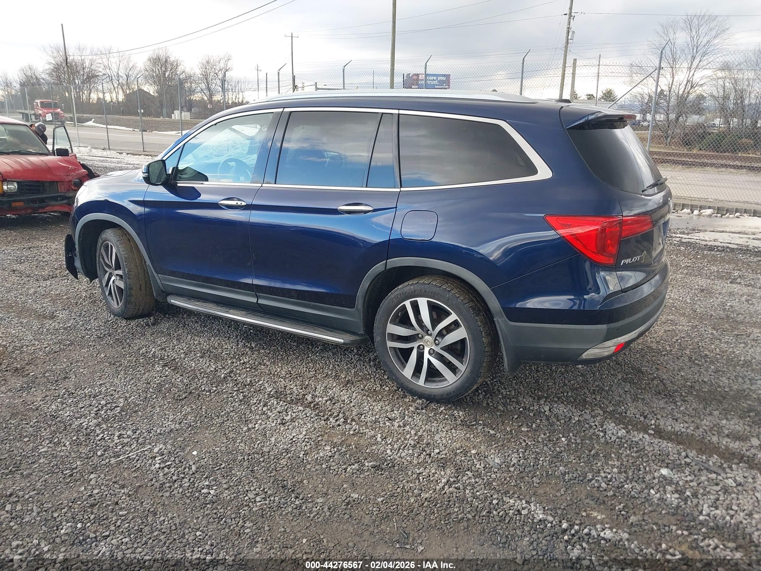 HONDA PILOT image 3