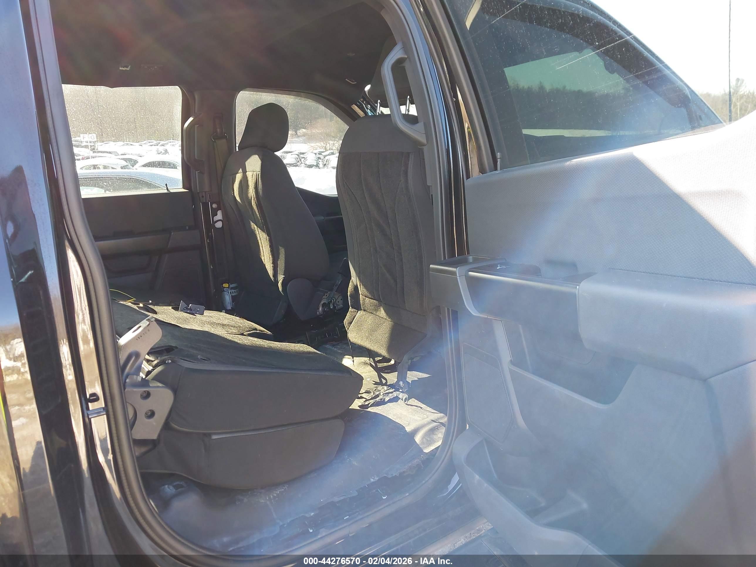 FORD F-150 image 8