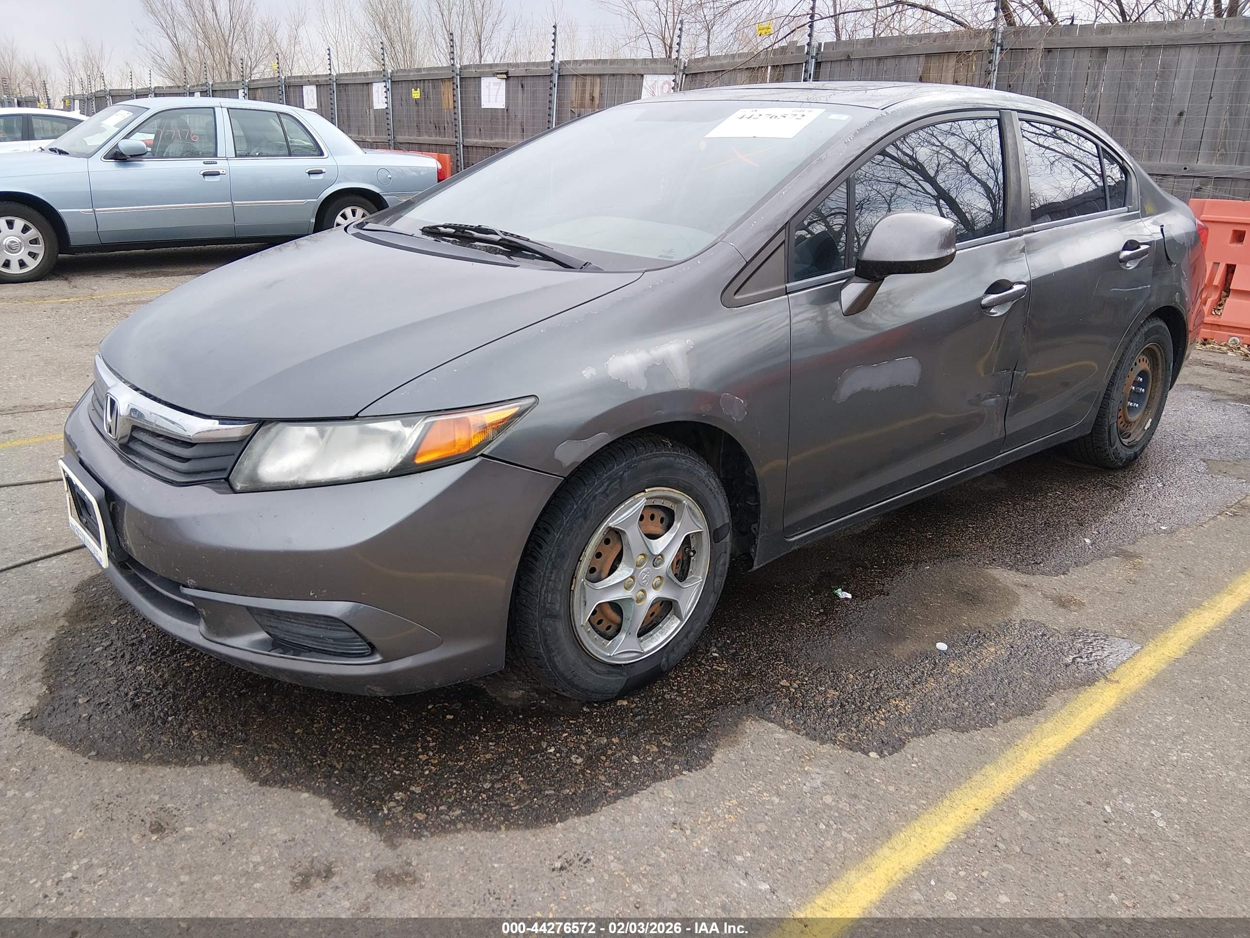 HONDA CIVIC image 2