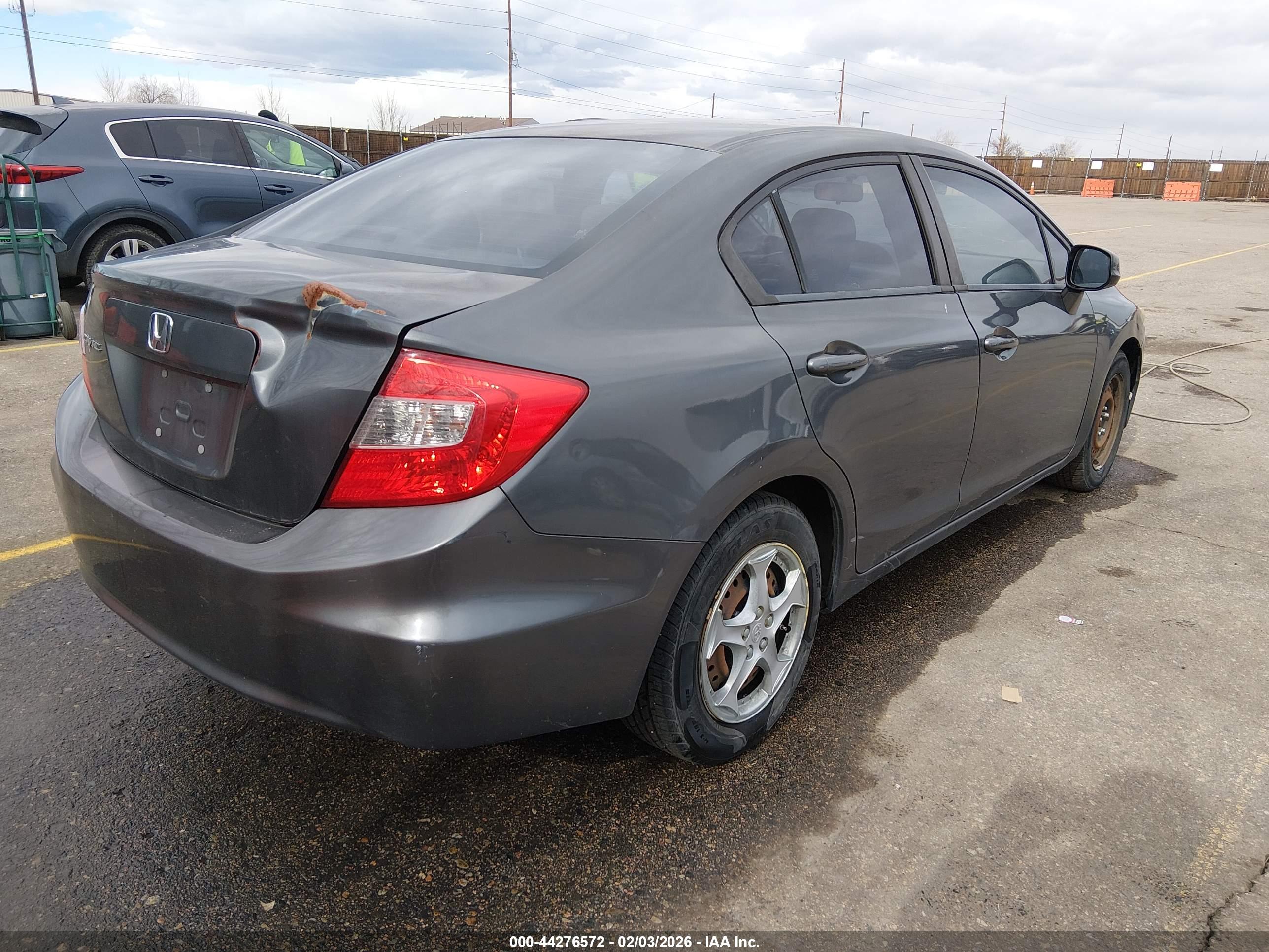 HONDA CIVIC image 4