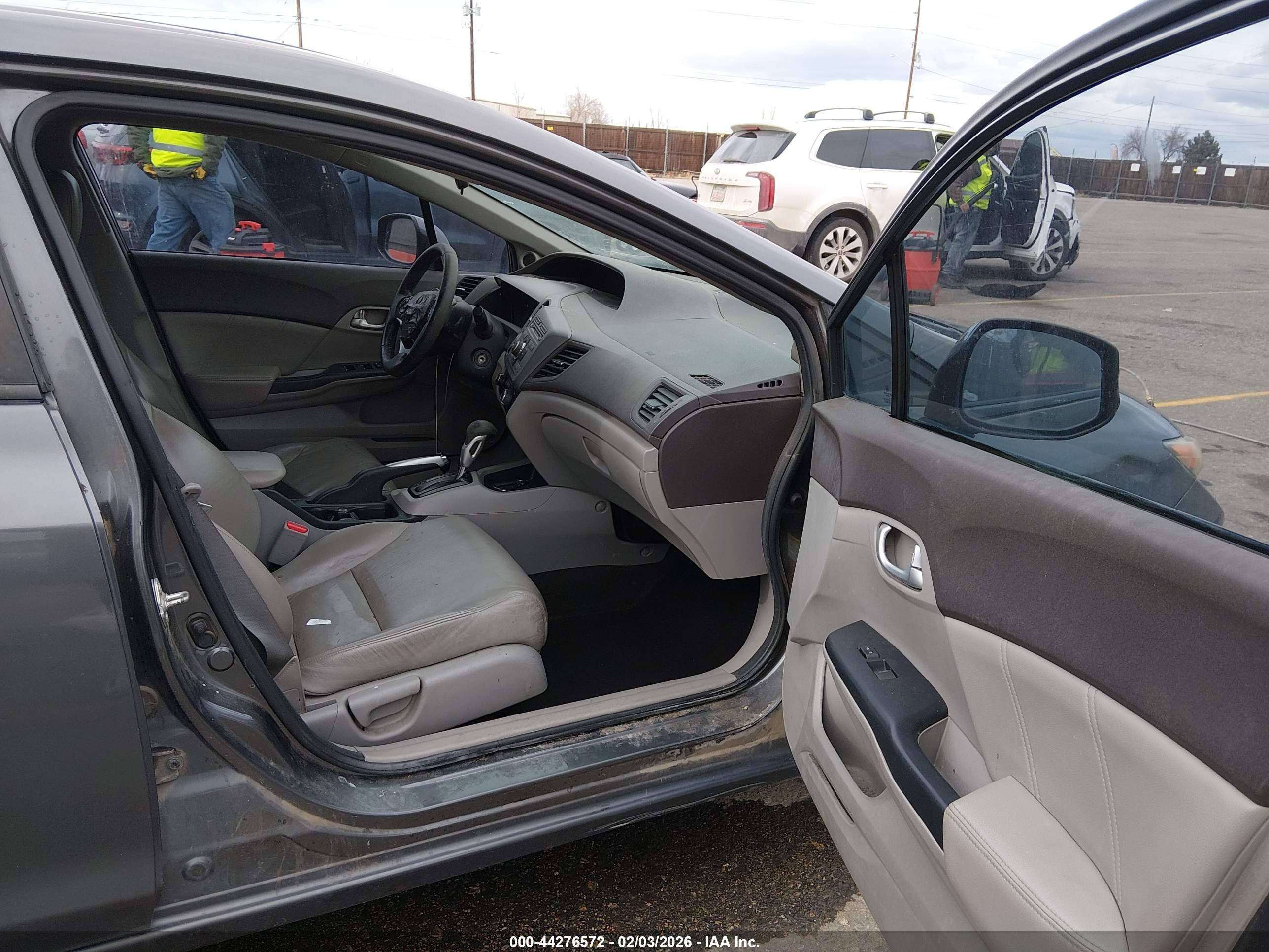 HONDA CIVIC image 5