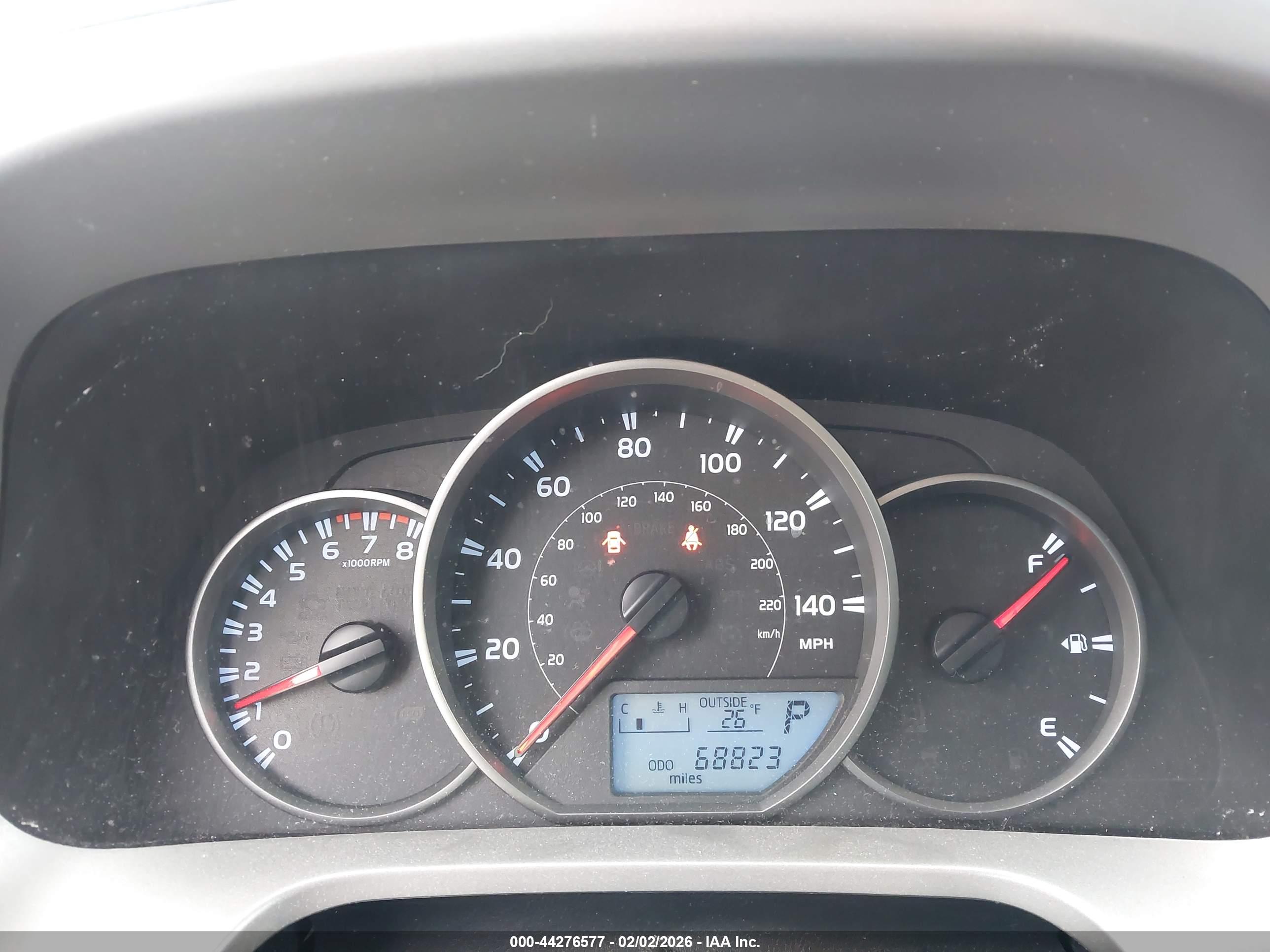 TOYOTA RAV4 image 7