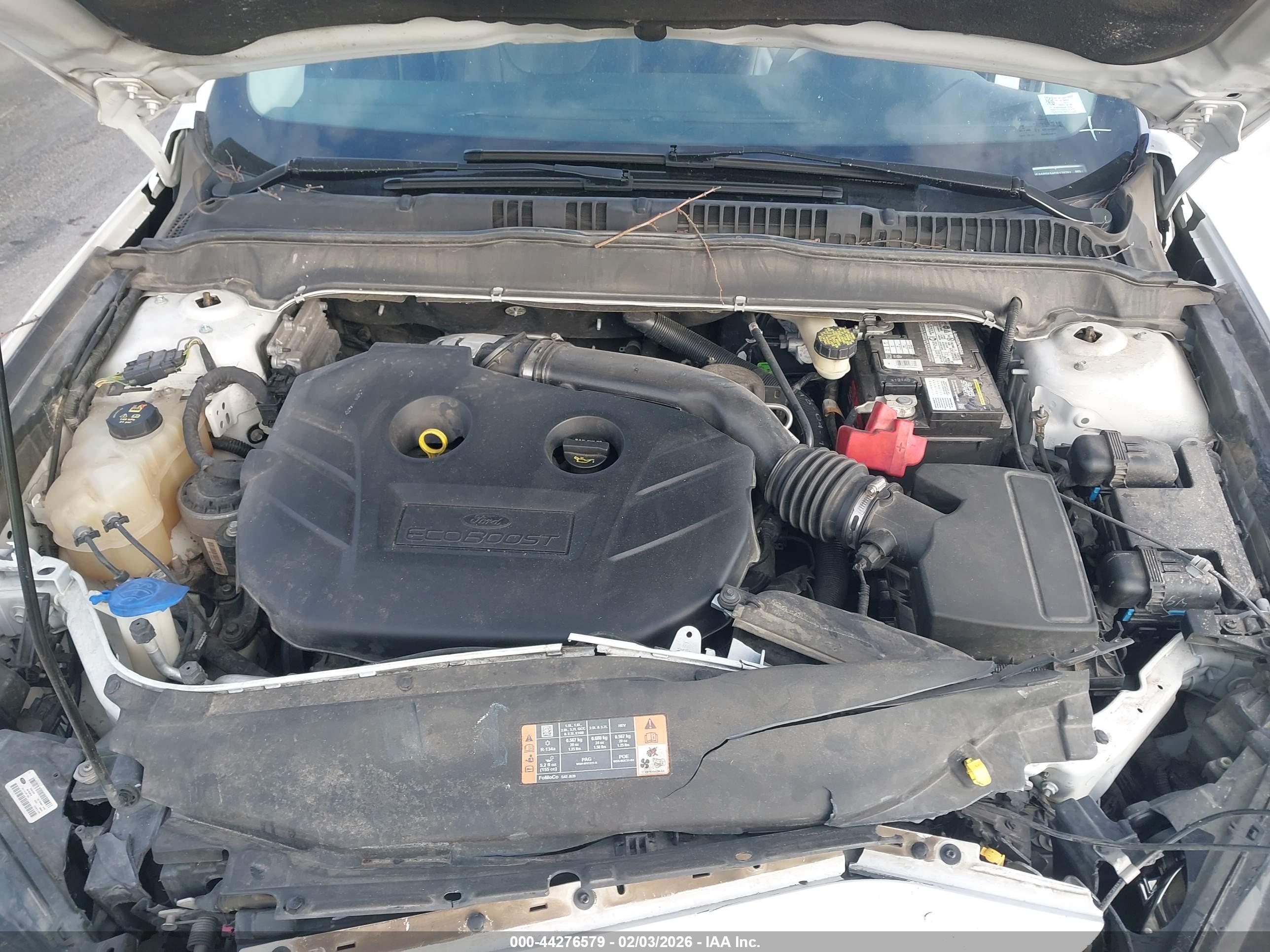 FORD FUSION image 10