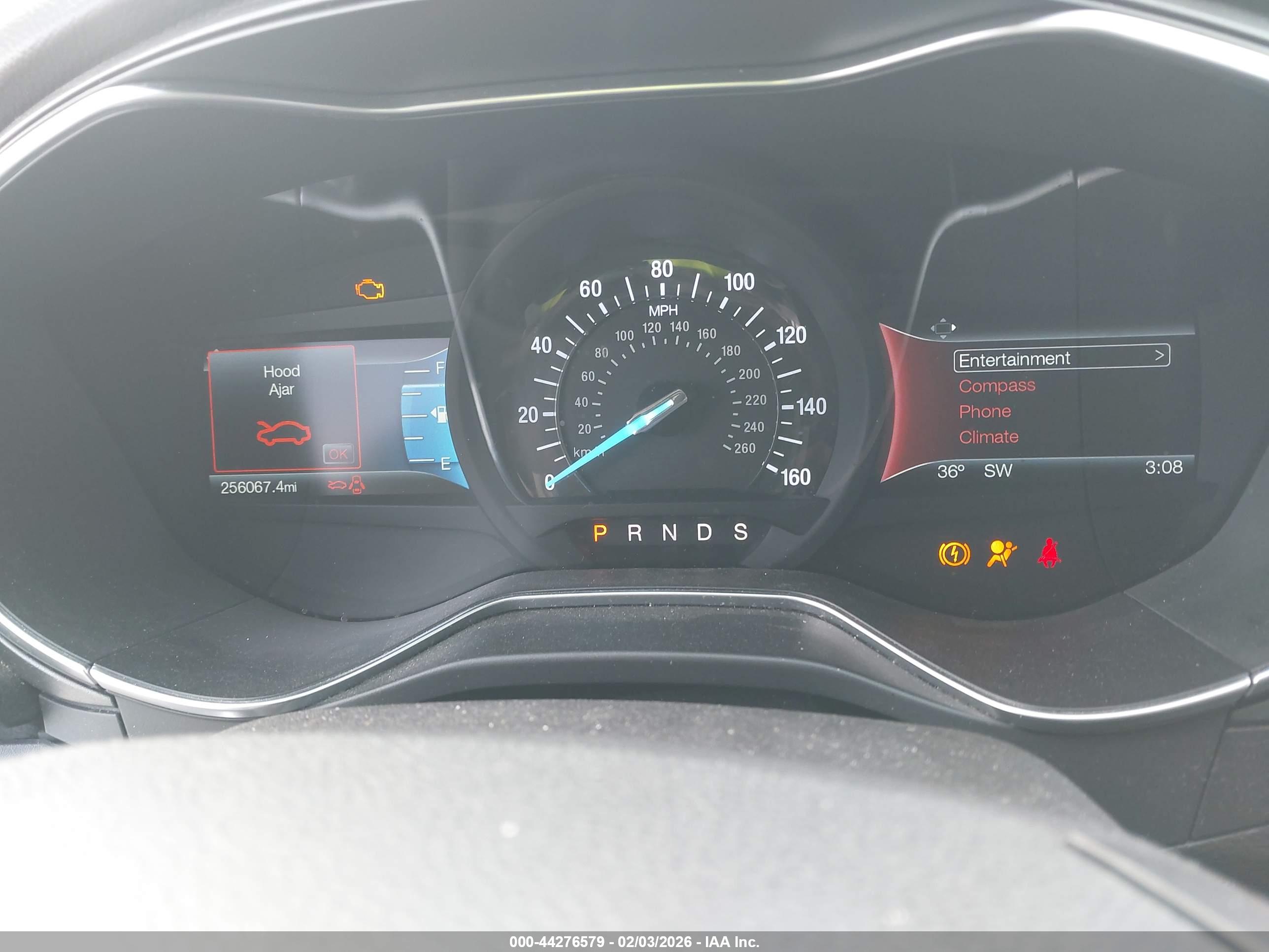 FORD FUSION image 7