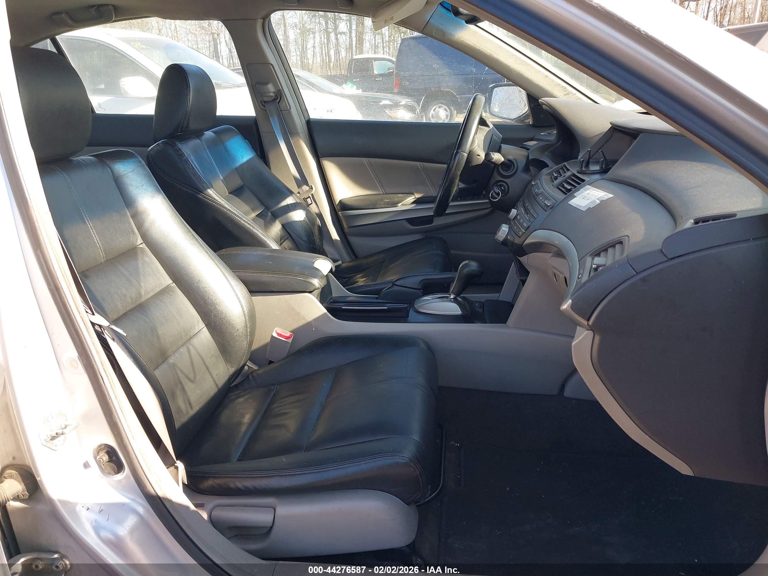 HONDA ACCORD image 5