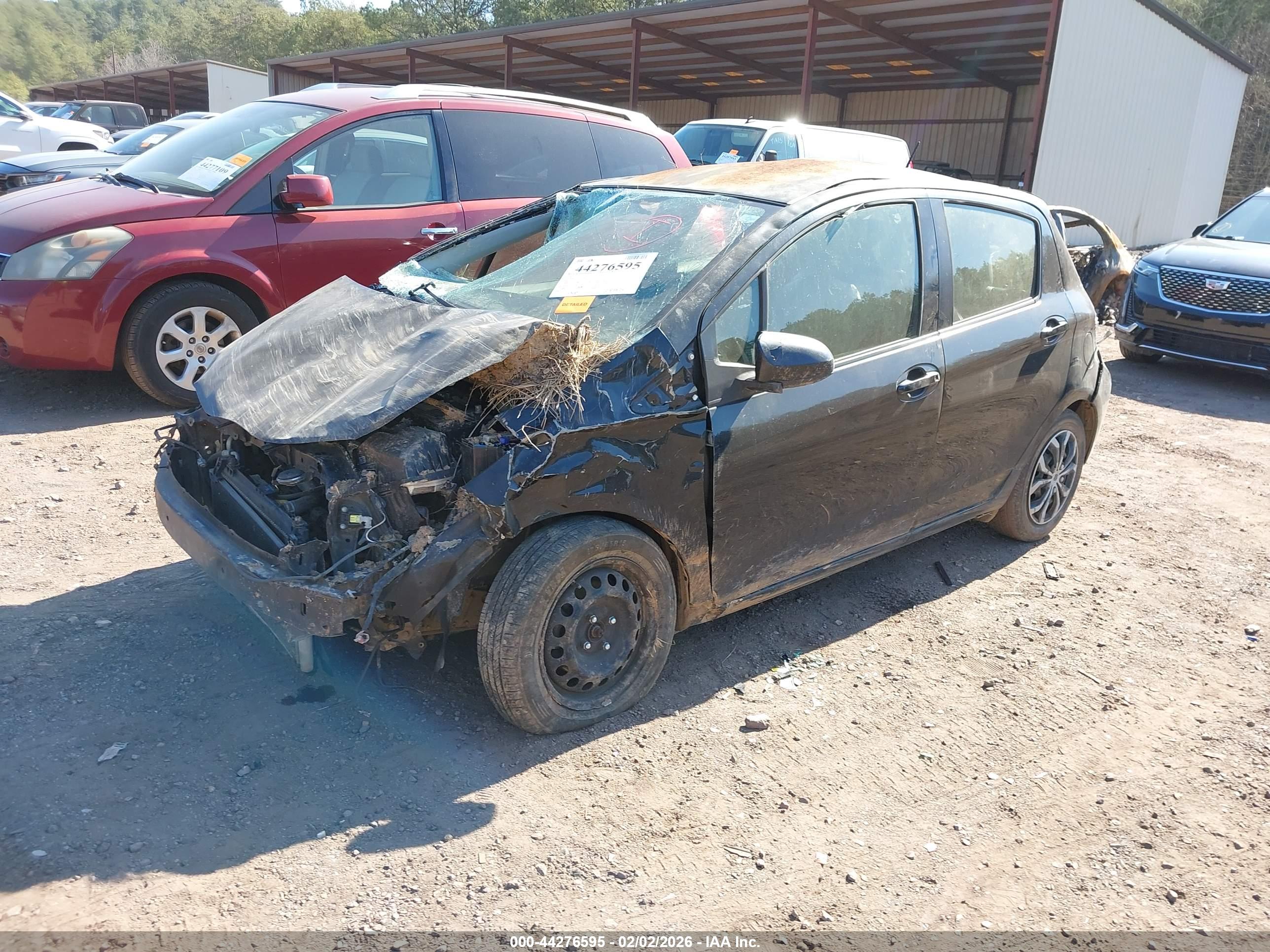 TOYOTA YARIS image 2