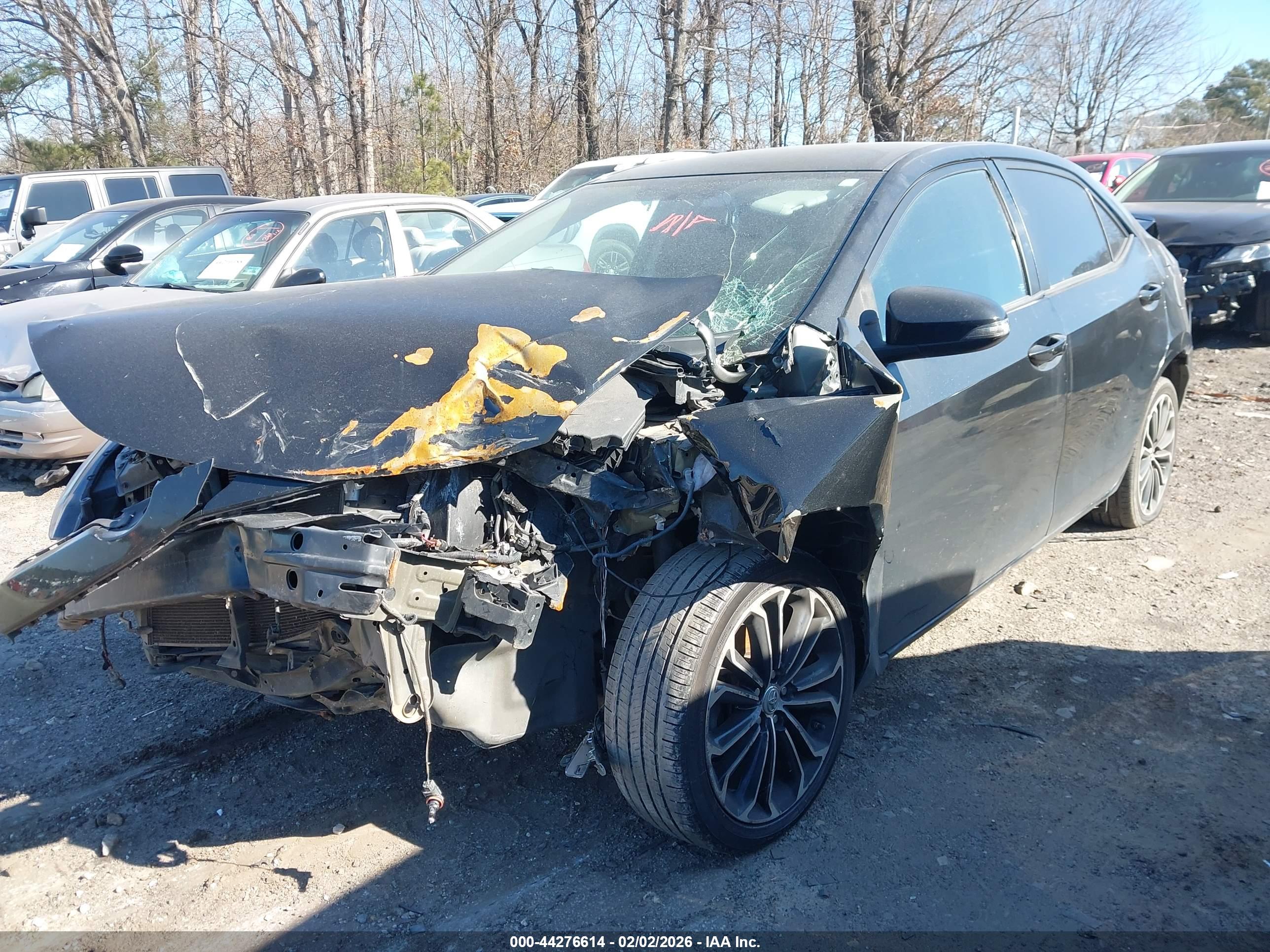 TOYOTA COROLLA image 2