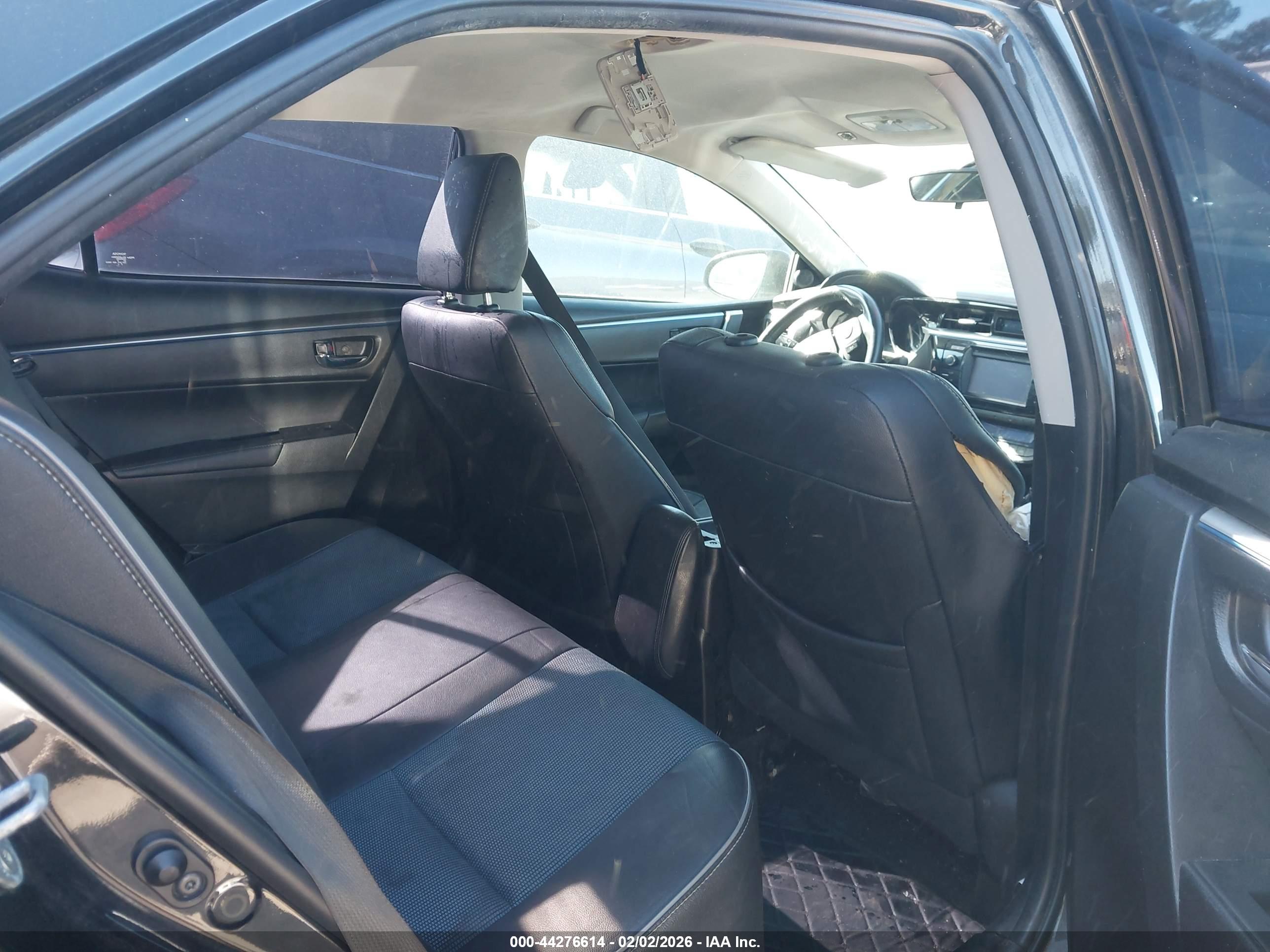 TOYOTA COROLLA image 8