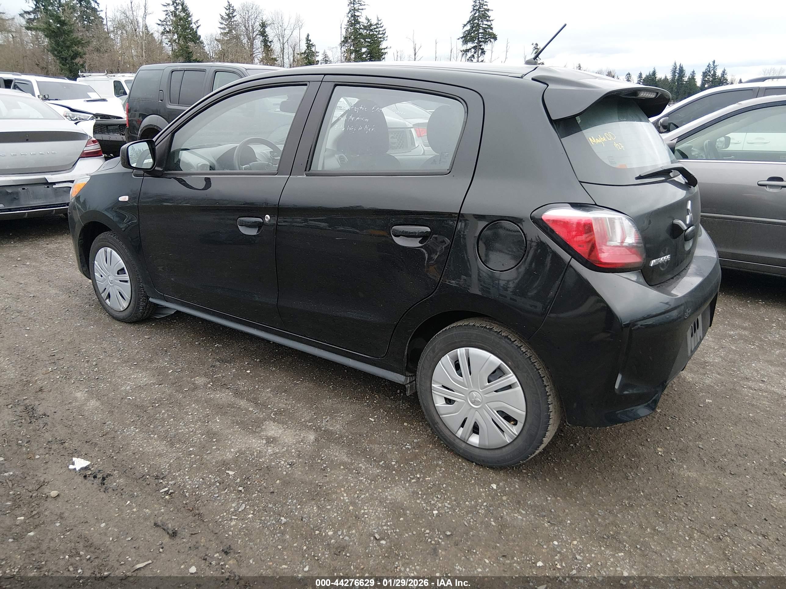 MITSUBISHI MIRAGE image 3