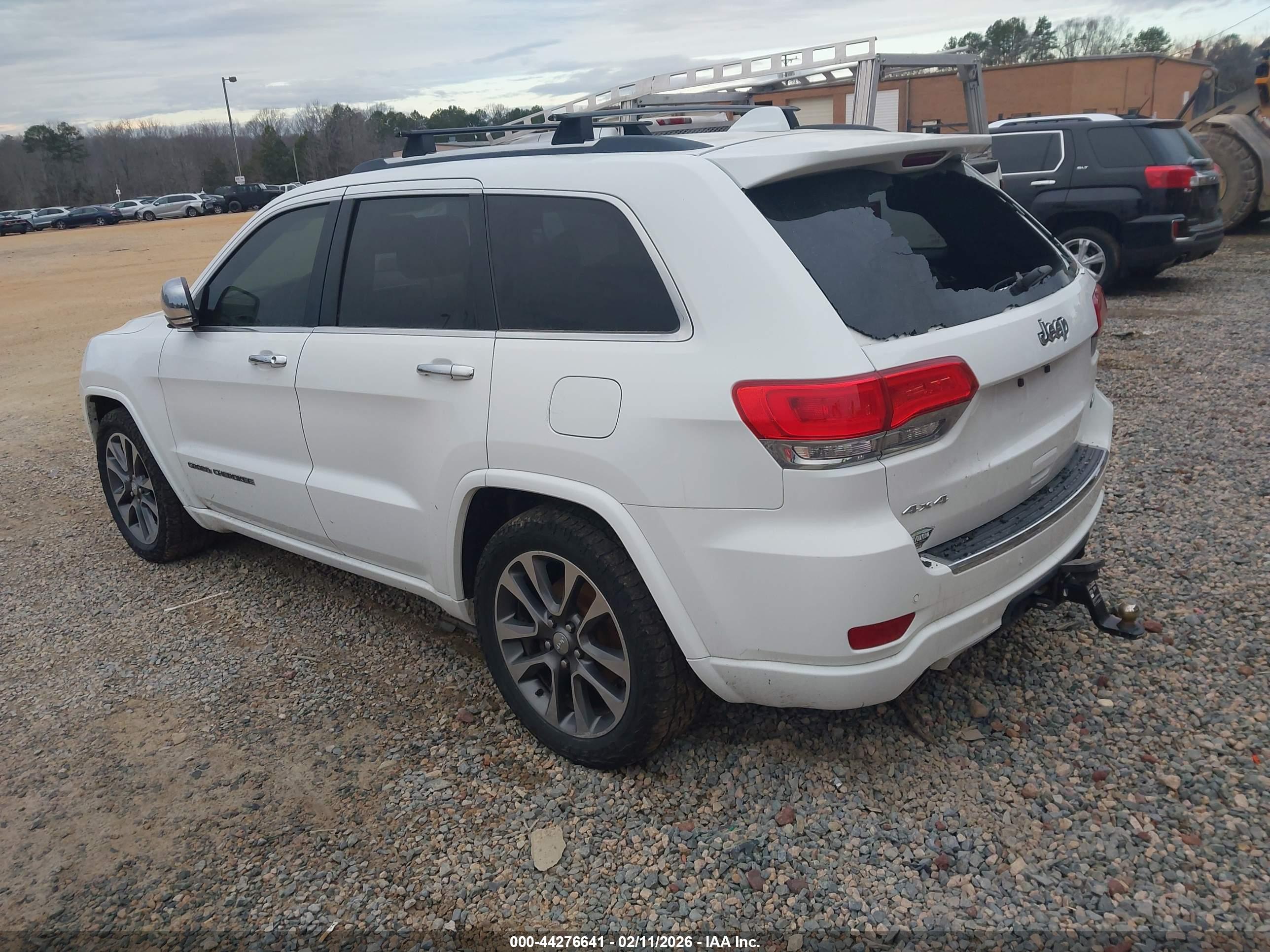 JEEP GRAND image 3