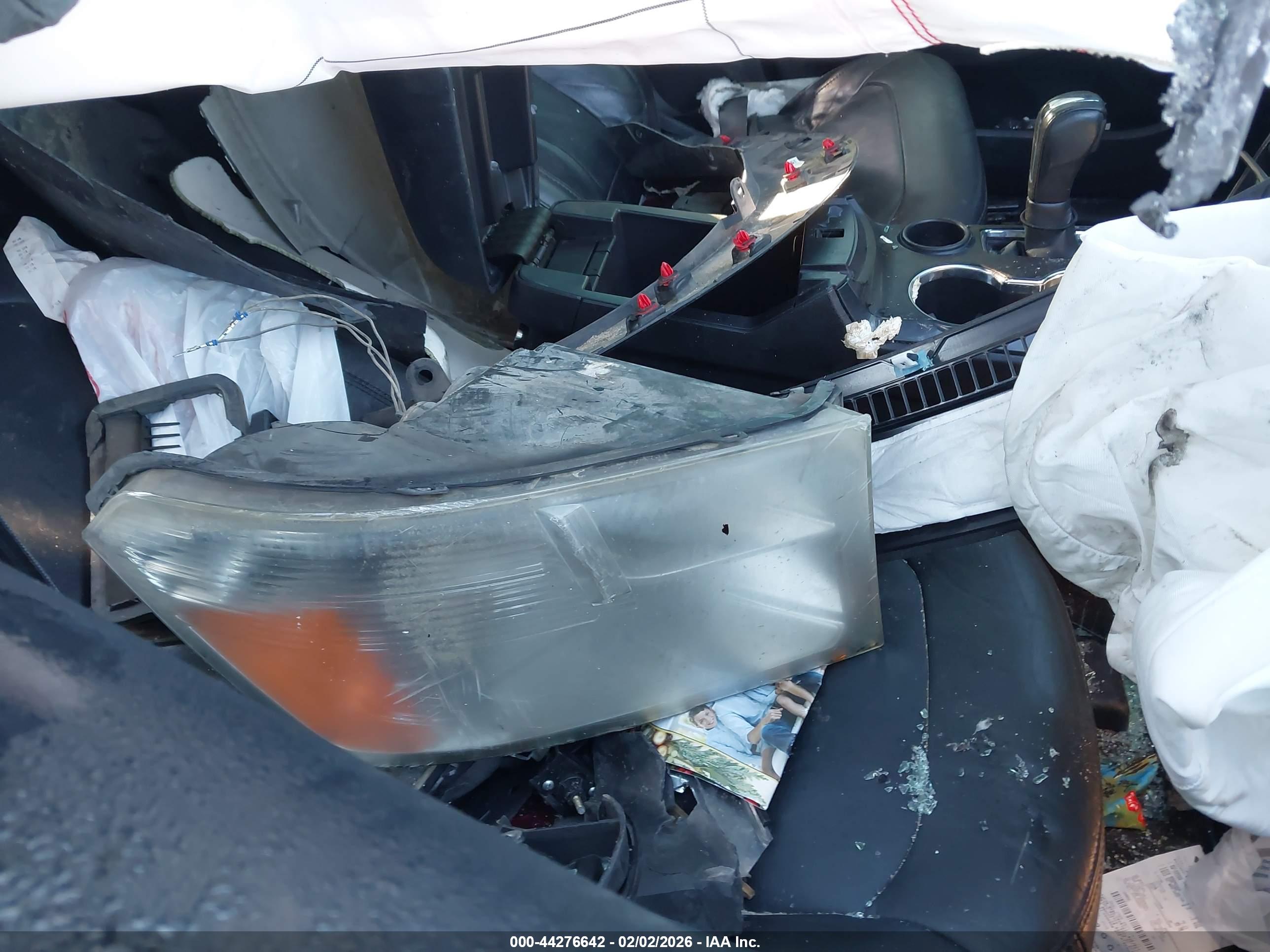FORD EXPLORER image 5