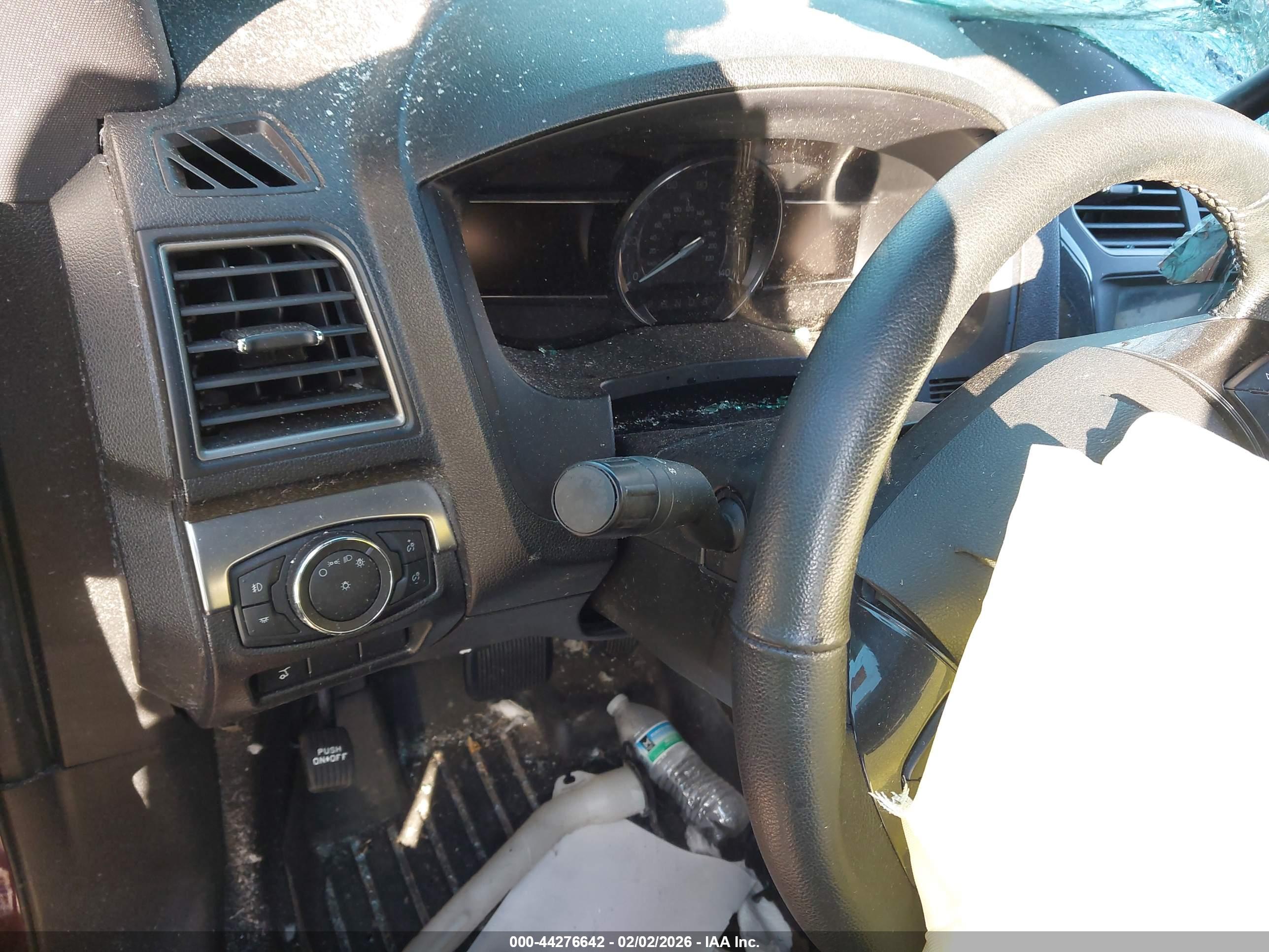 FORD EXPLORER image 7