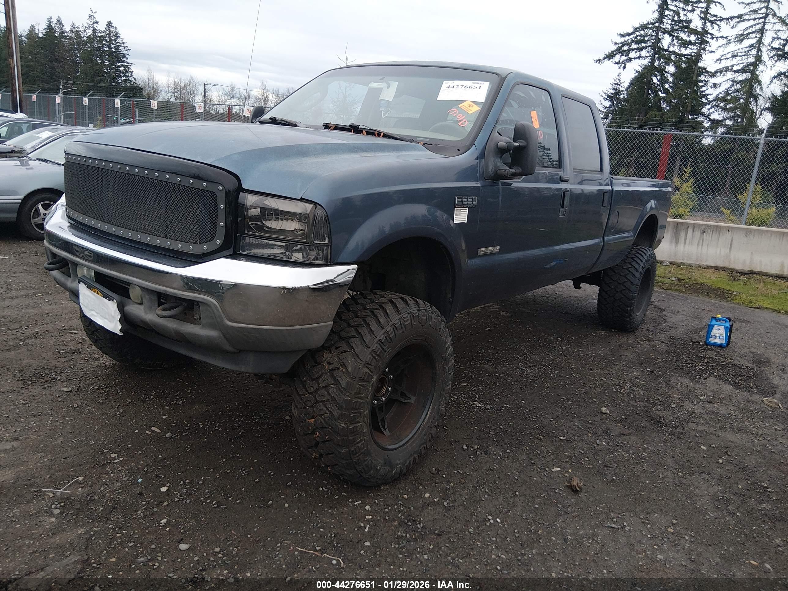 FORD F-250 image 2