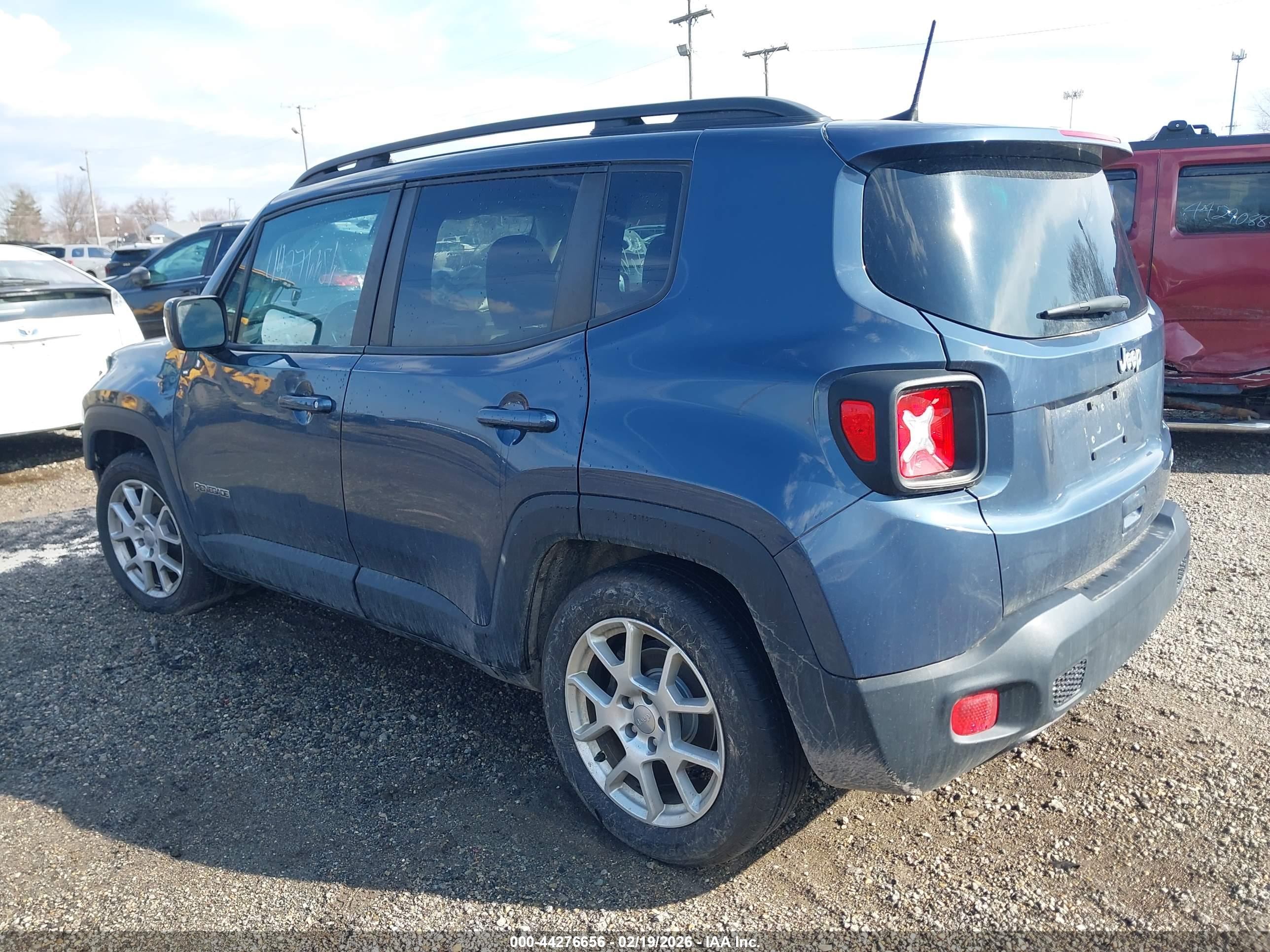 JEEP RENEGADE image 3