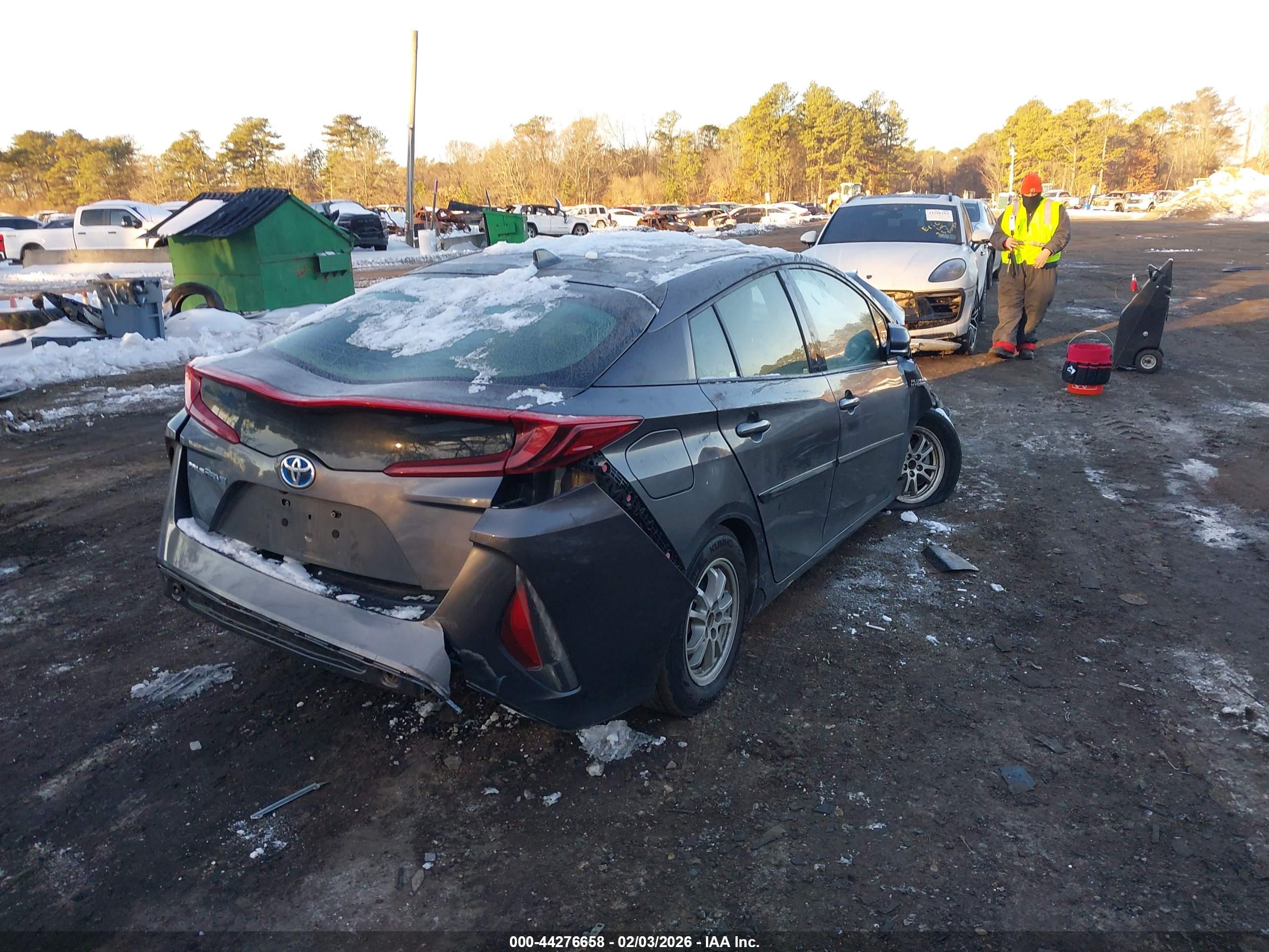 TOYOTA PRIUS image 4