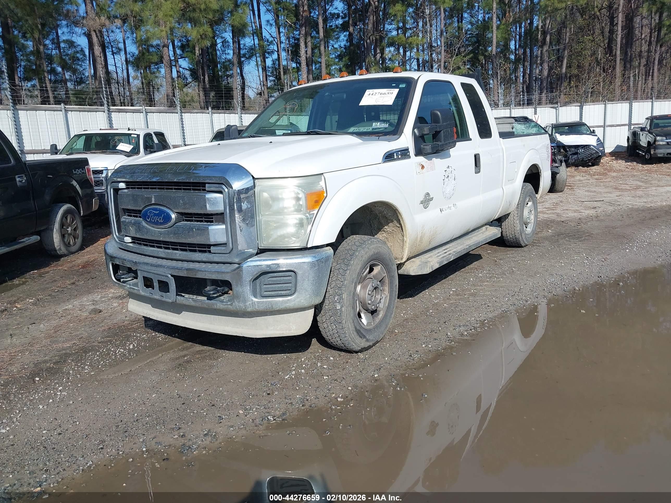 FORD F-250 image 2