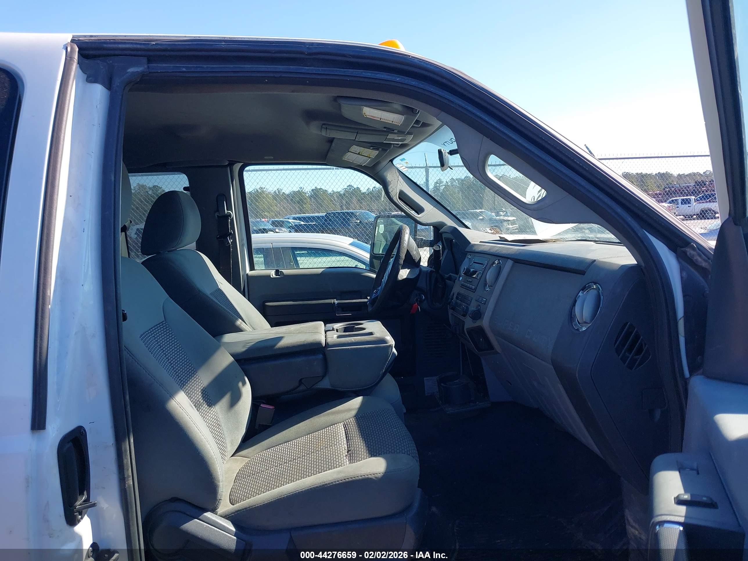 FORD F-250 image 5