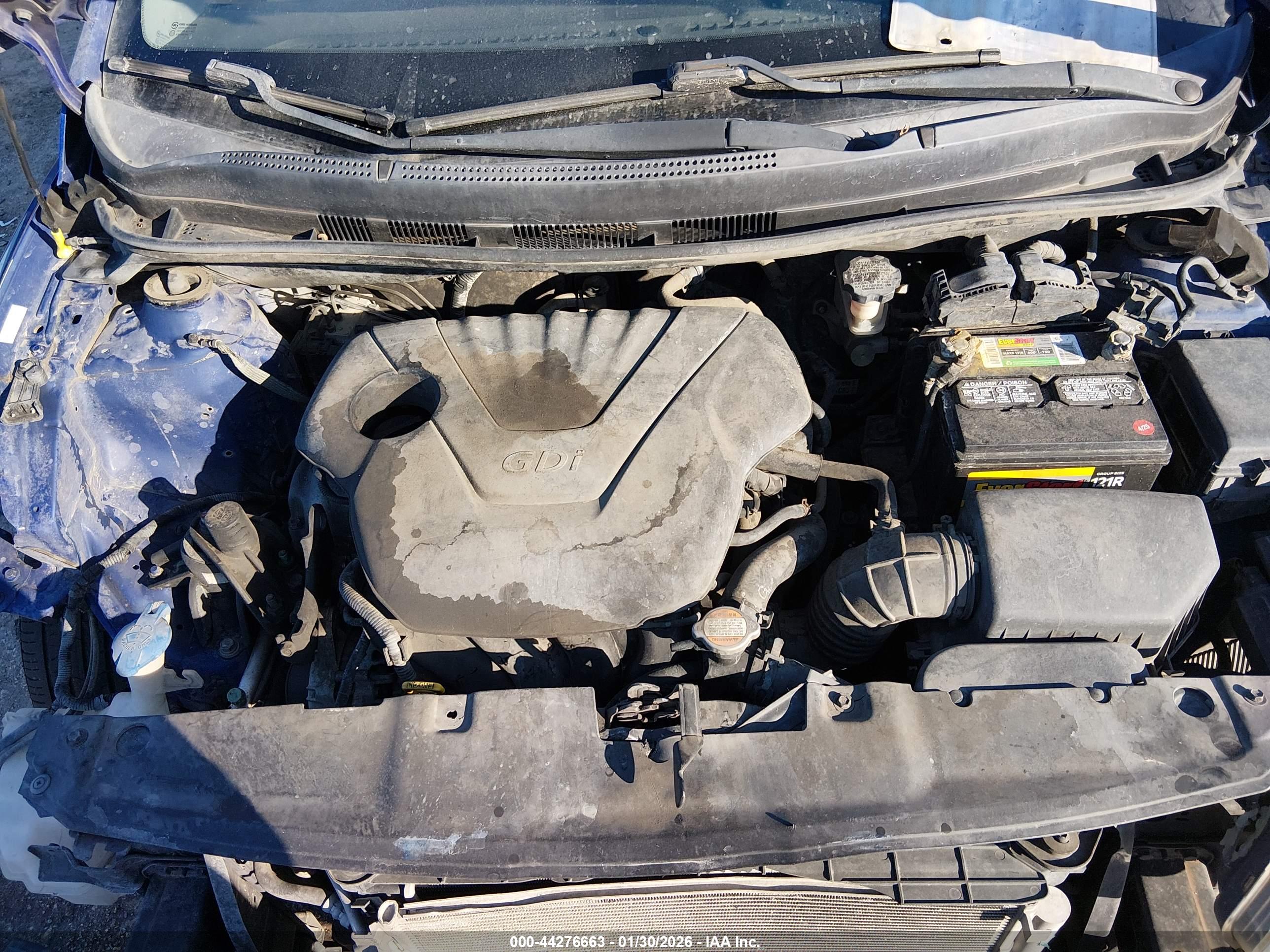 HYUNDAI ACCENT image 10