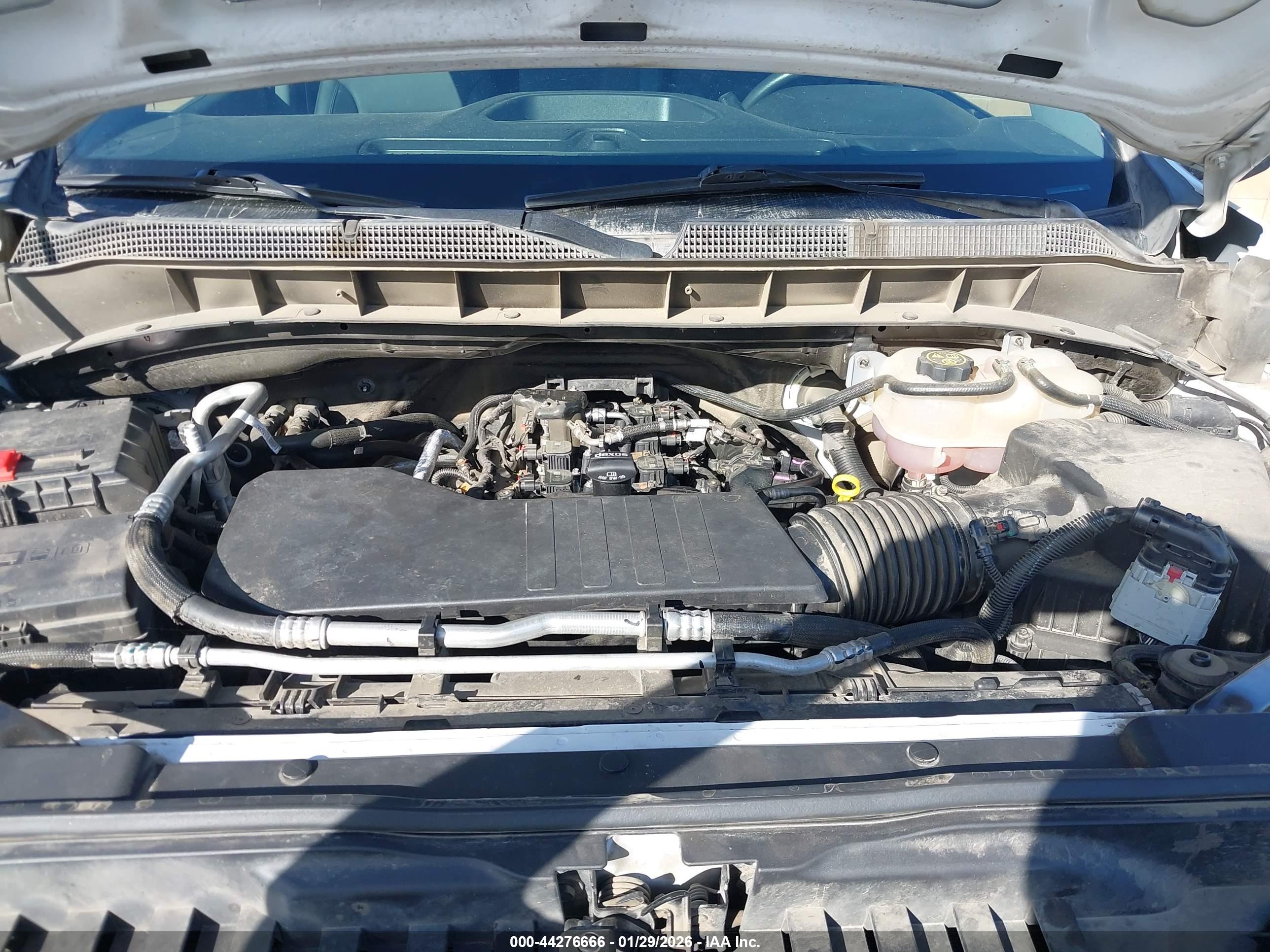 CHEVROLET SILVERADO image 10