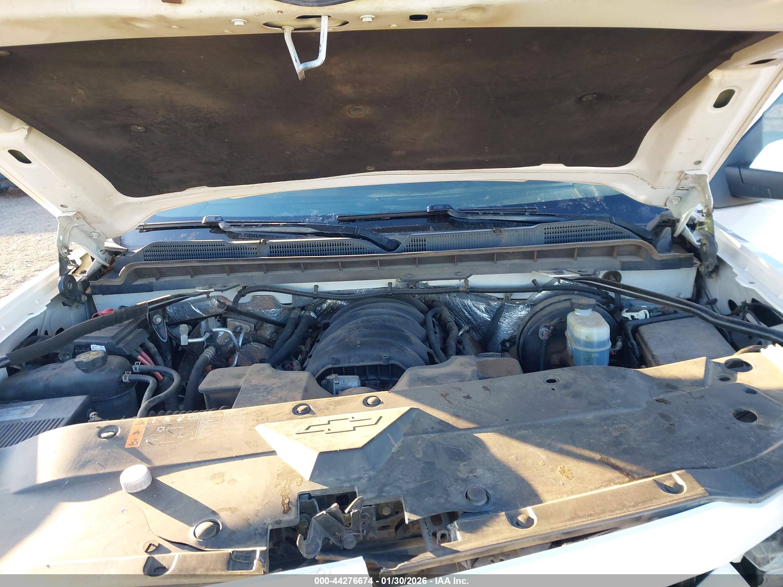 CHEVROLET SILVERADO image 10