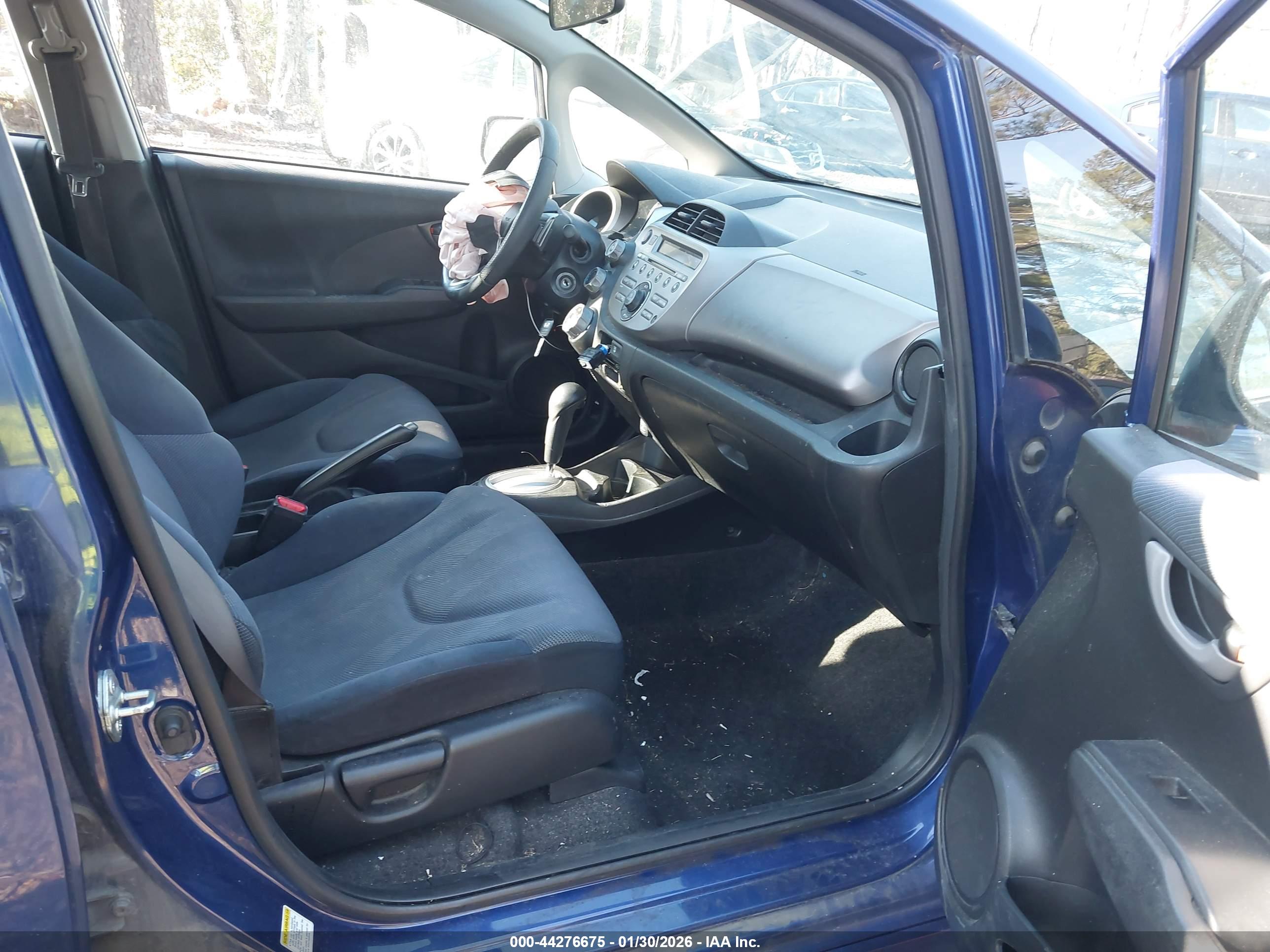HONDA FIT image 5