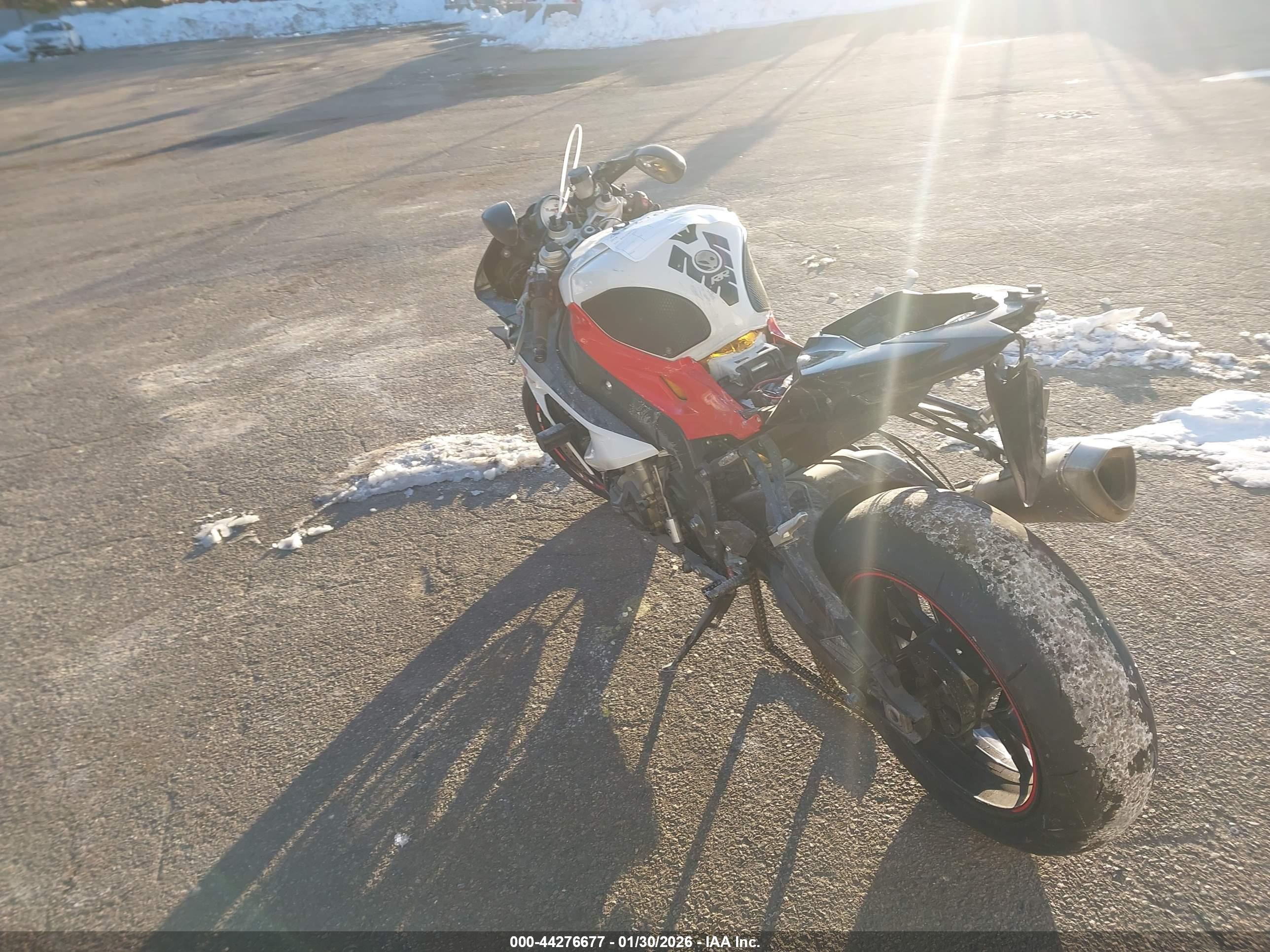 BMW S image 3