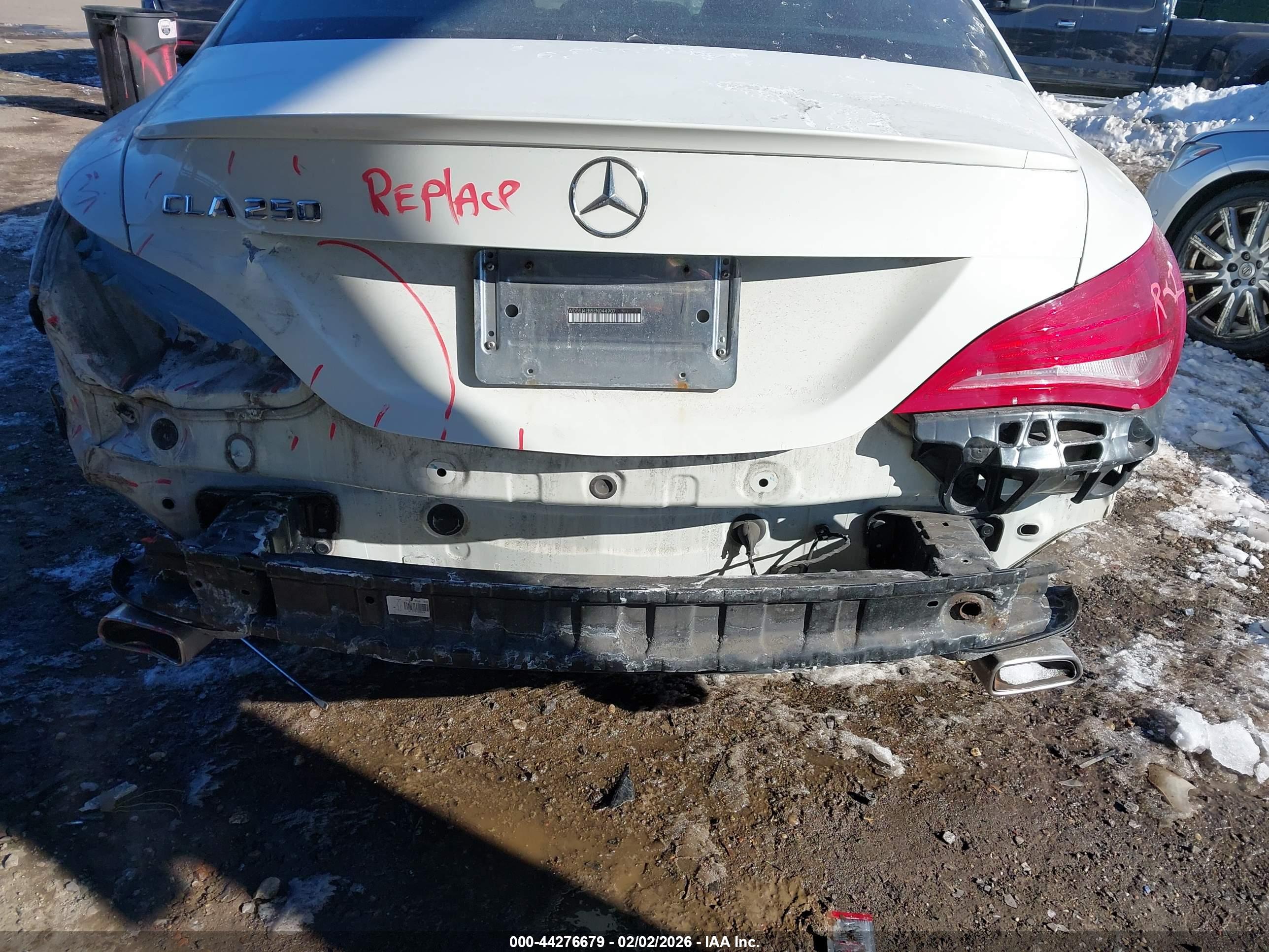 MERCEDES-BENZ CLA image 6