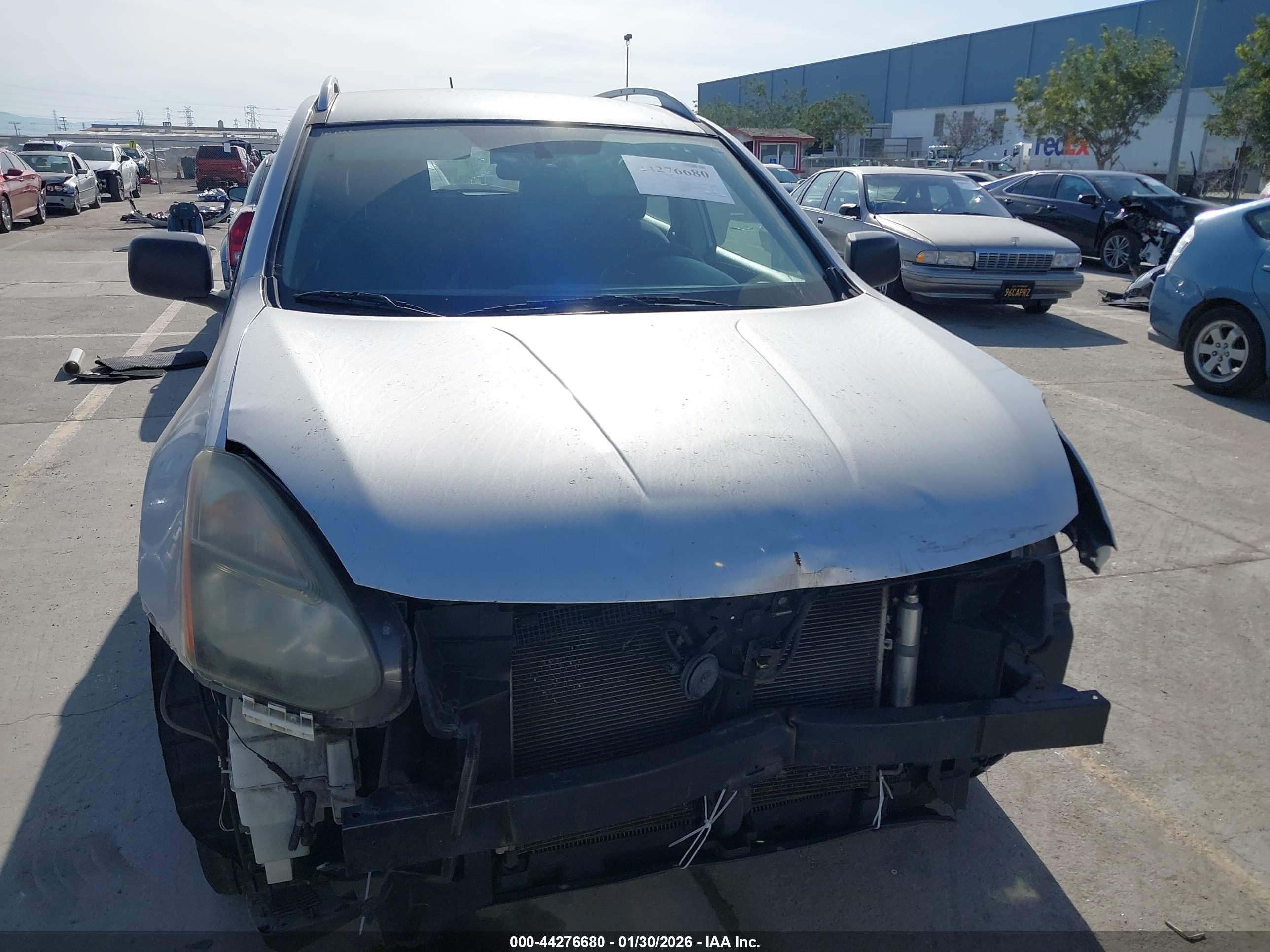 NISSAN ROGUE image 6
