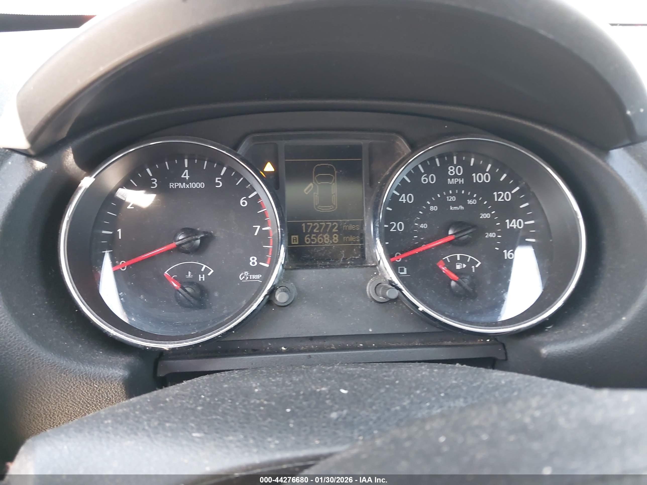 NISSAN ROGUE image 7