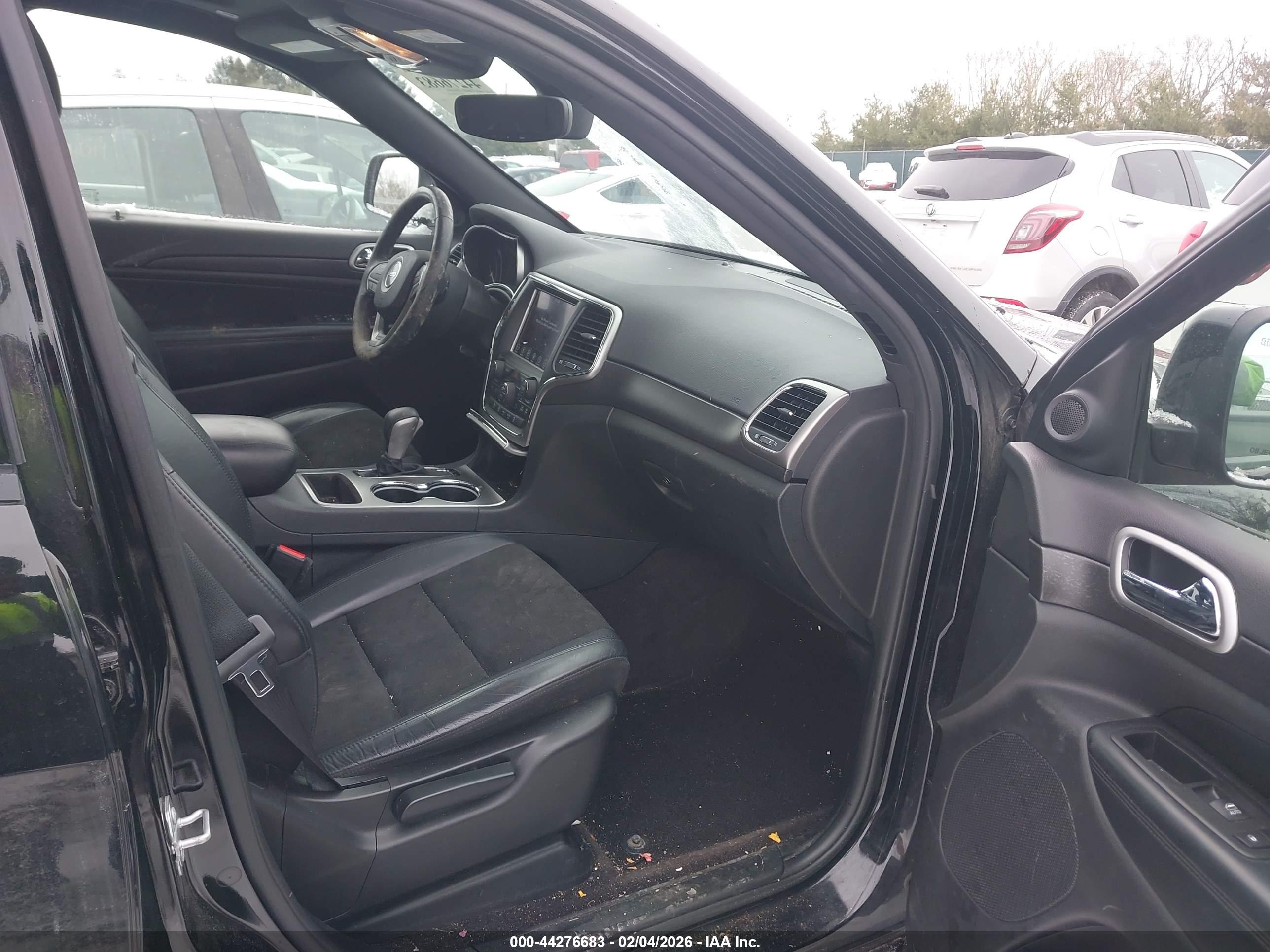 JEEP GRAND image 5