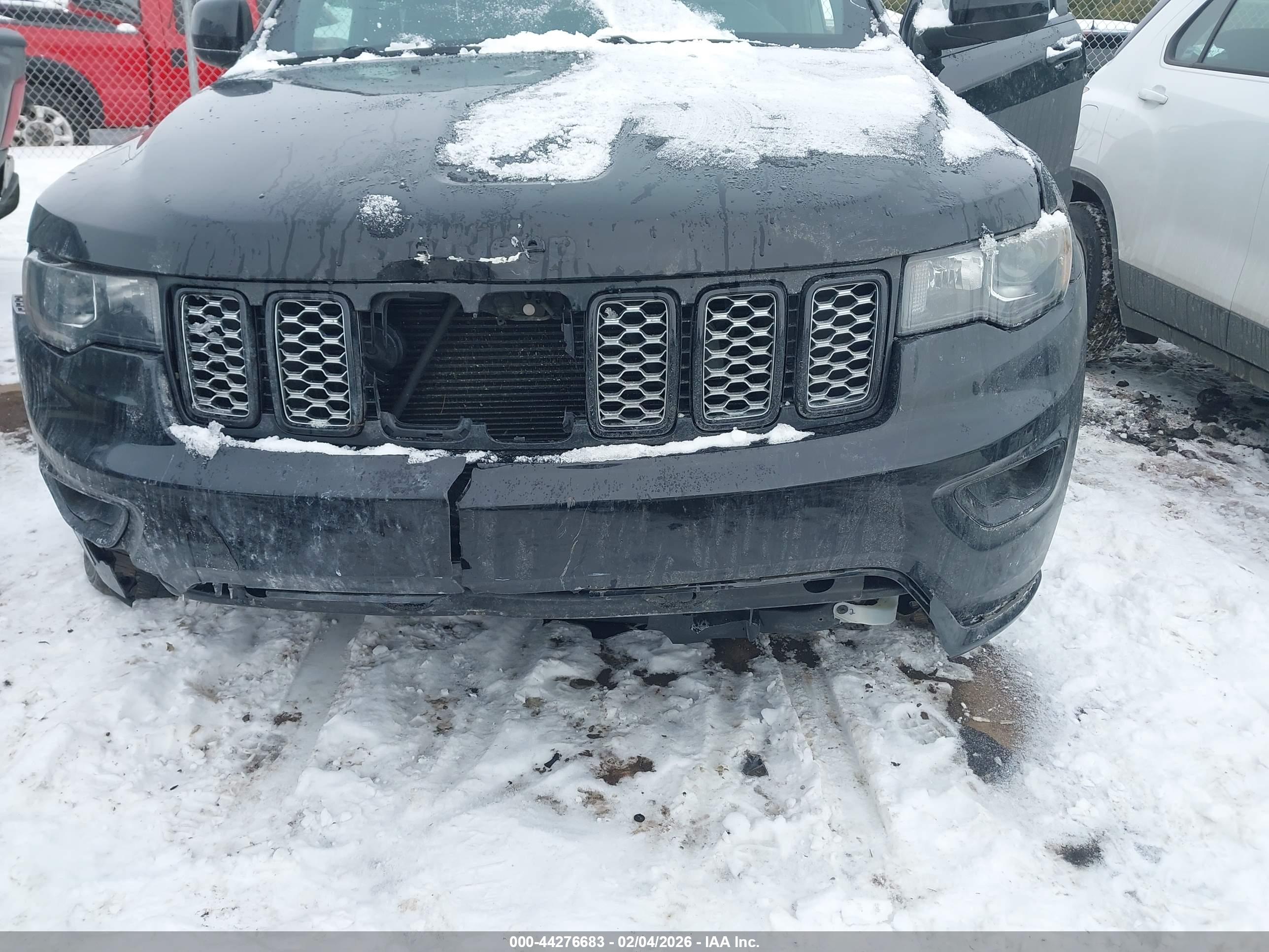 JEEP GRAND image 6