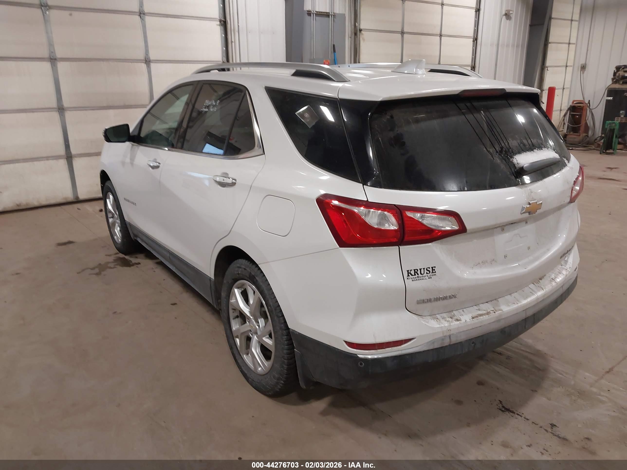 CHEVROLET EQUINOX image 3