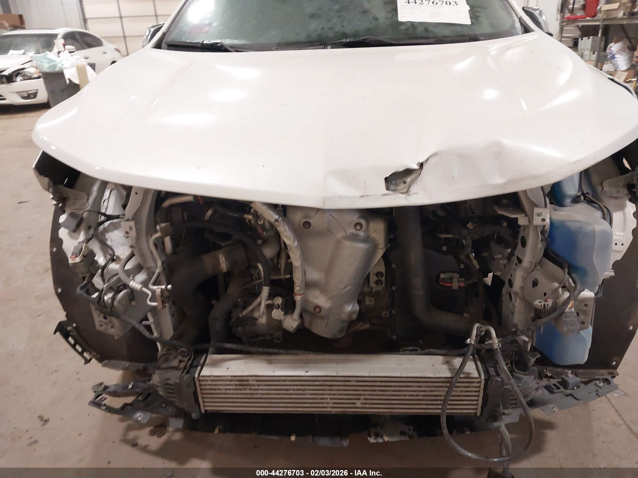 CHEVROLET EQUINOX image 6