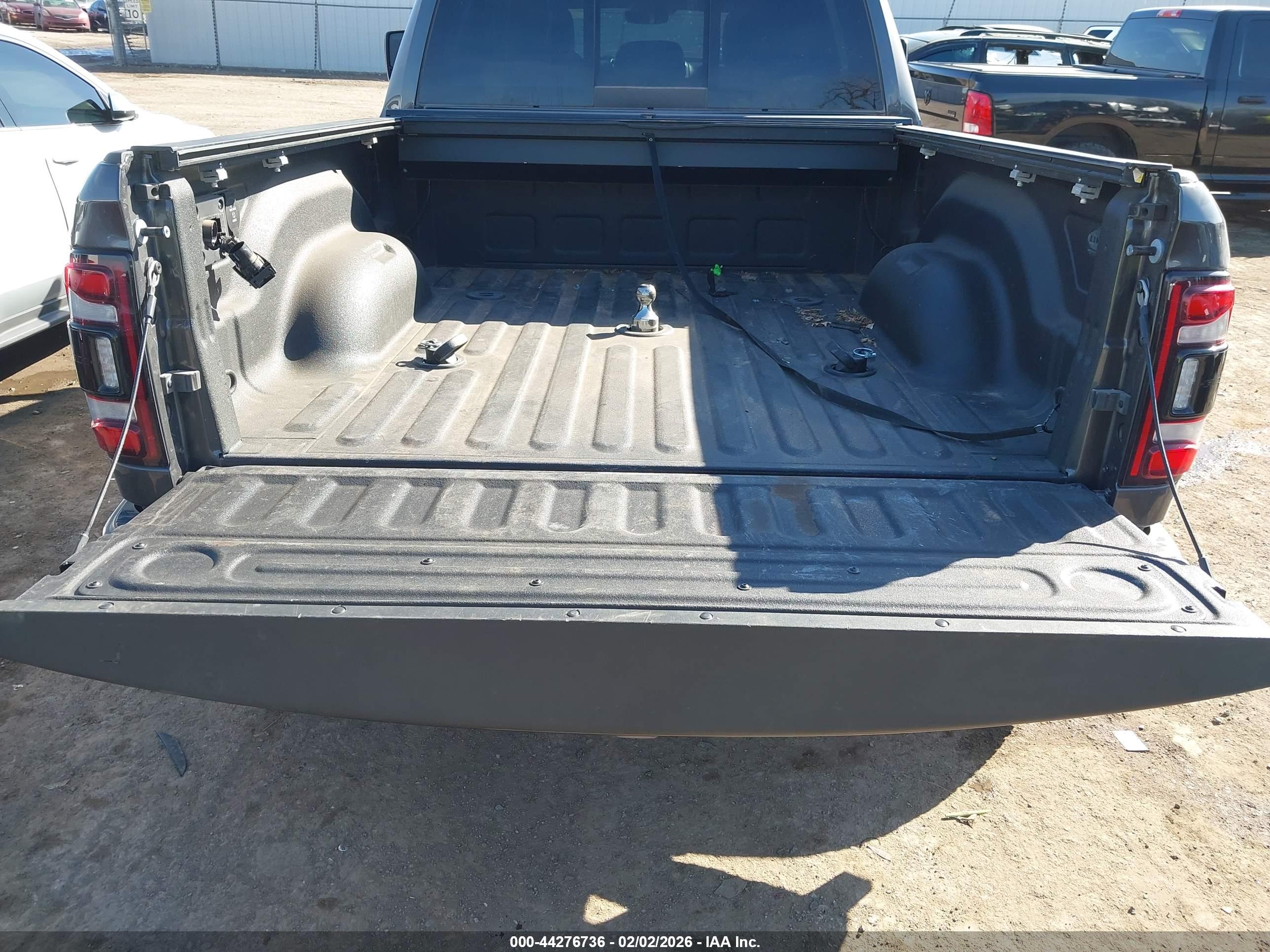 RAM 3500 image 7