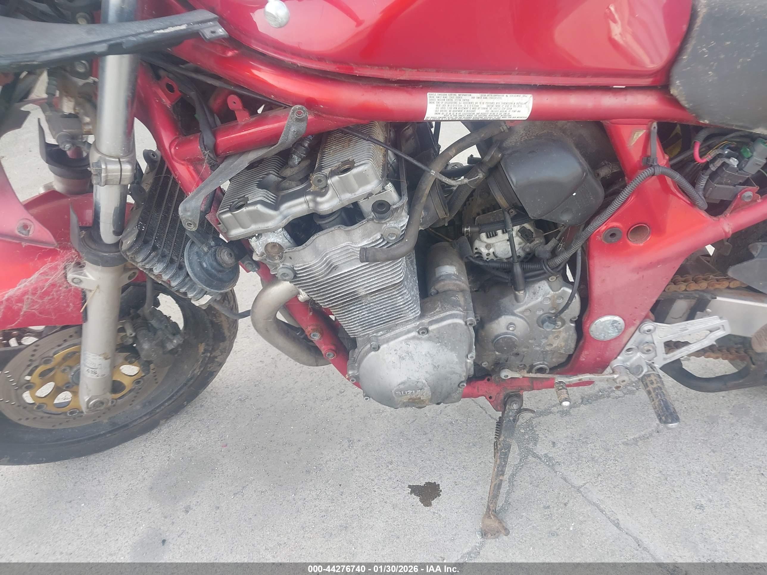 SUZUKI GSF600 image 9