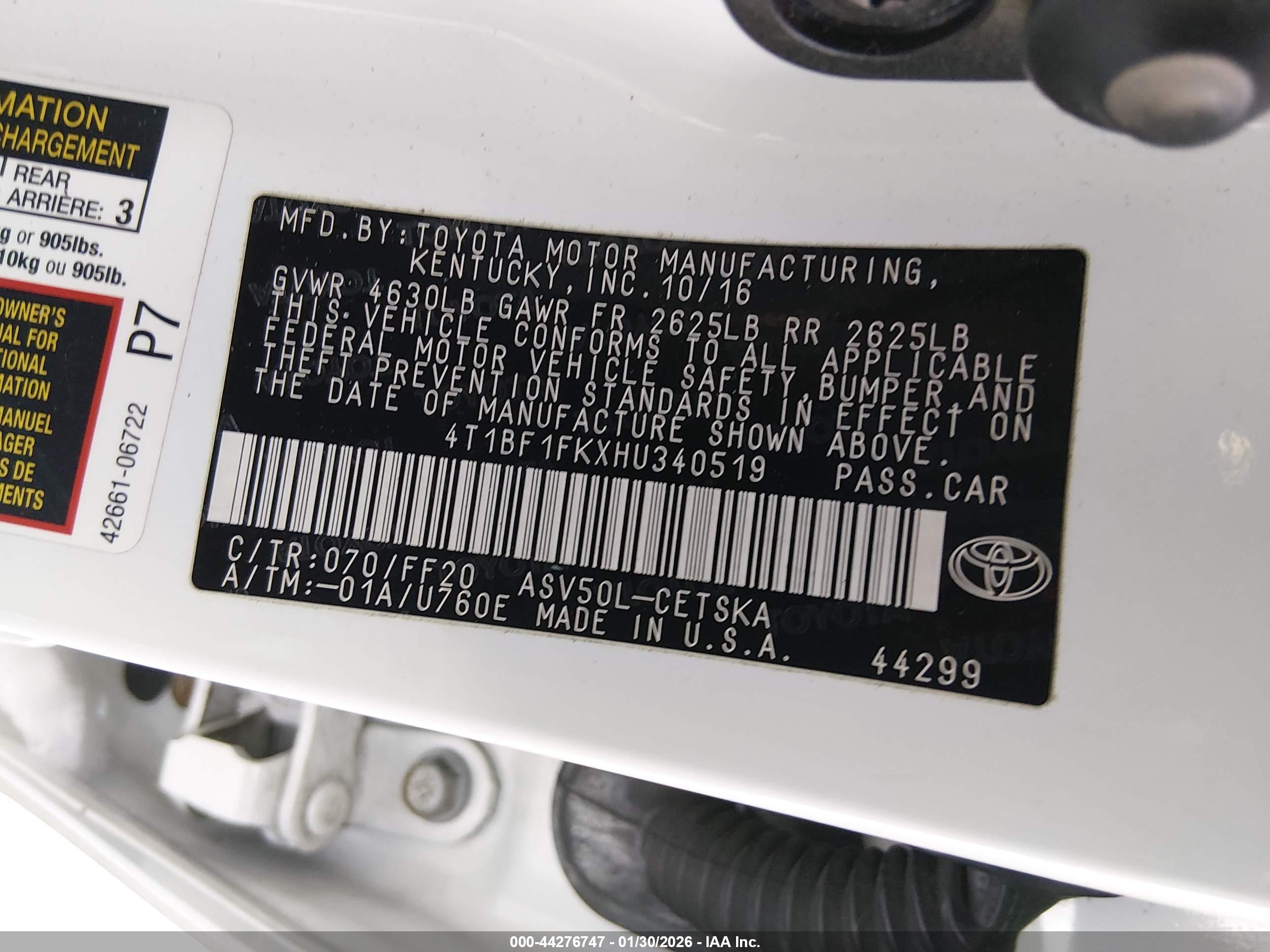 TOYOTA CAMRY image 9