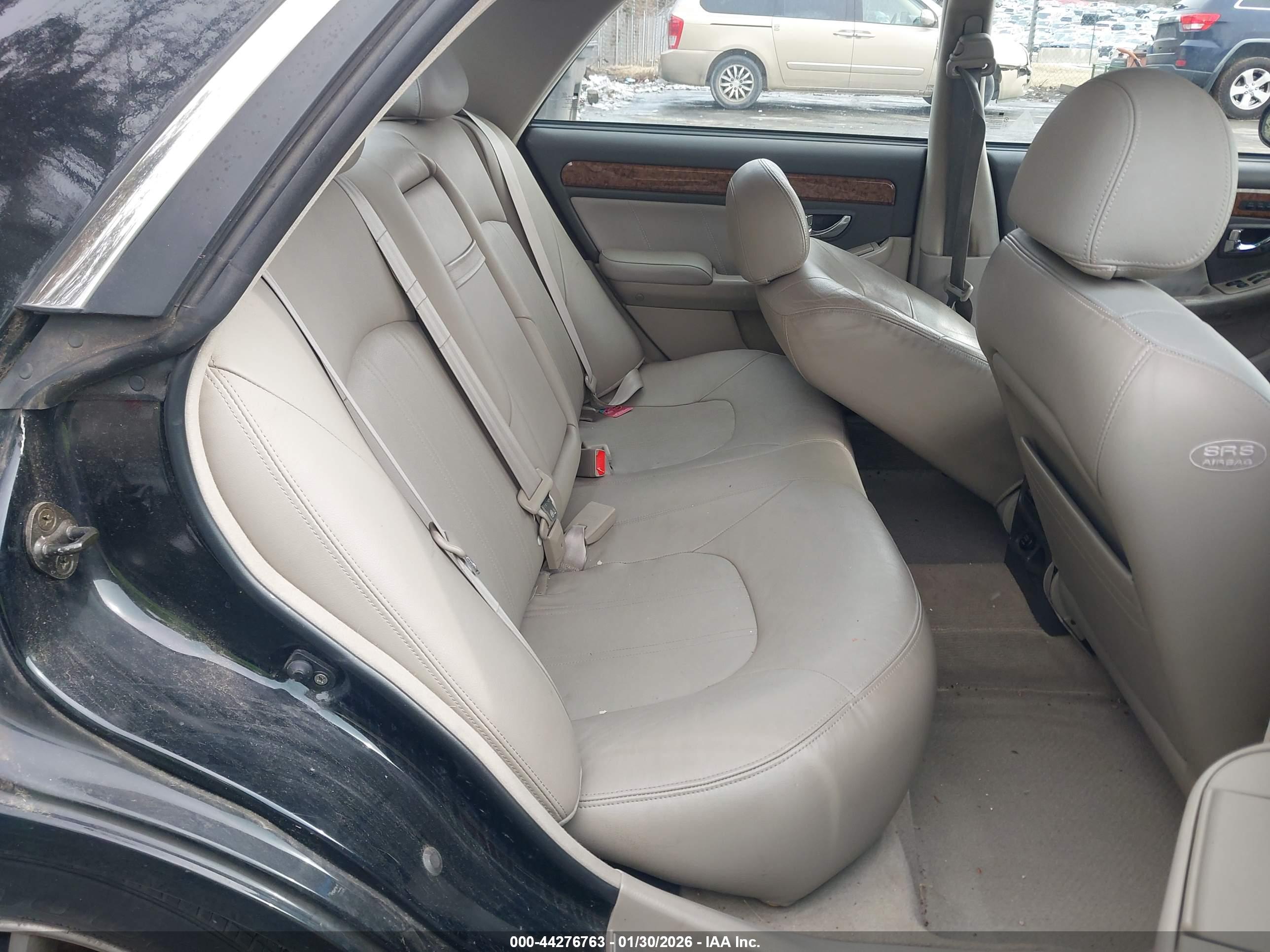HYUNDAI XG350 image 8