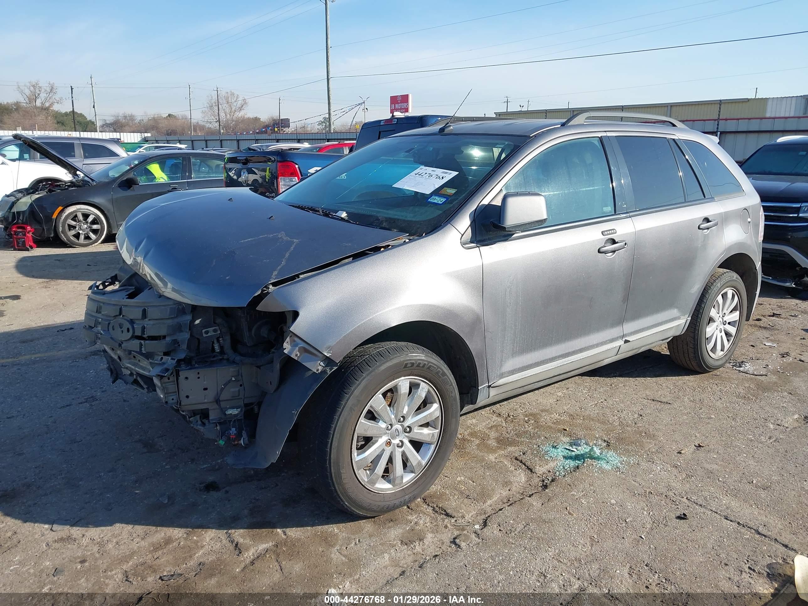 FORD EDGE image 2