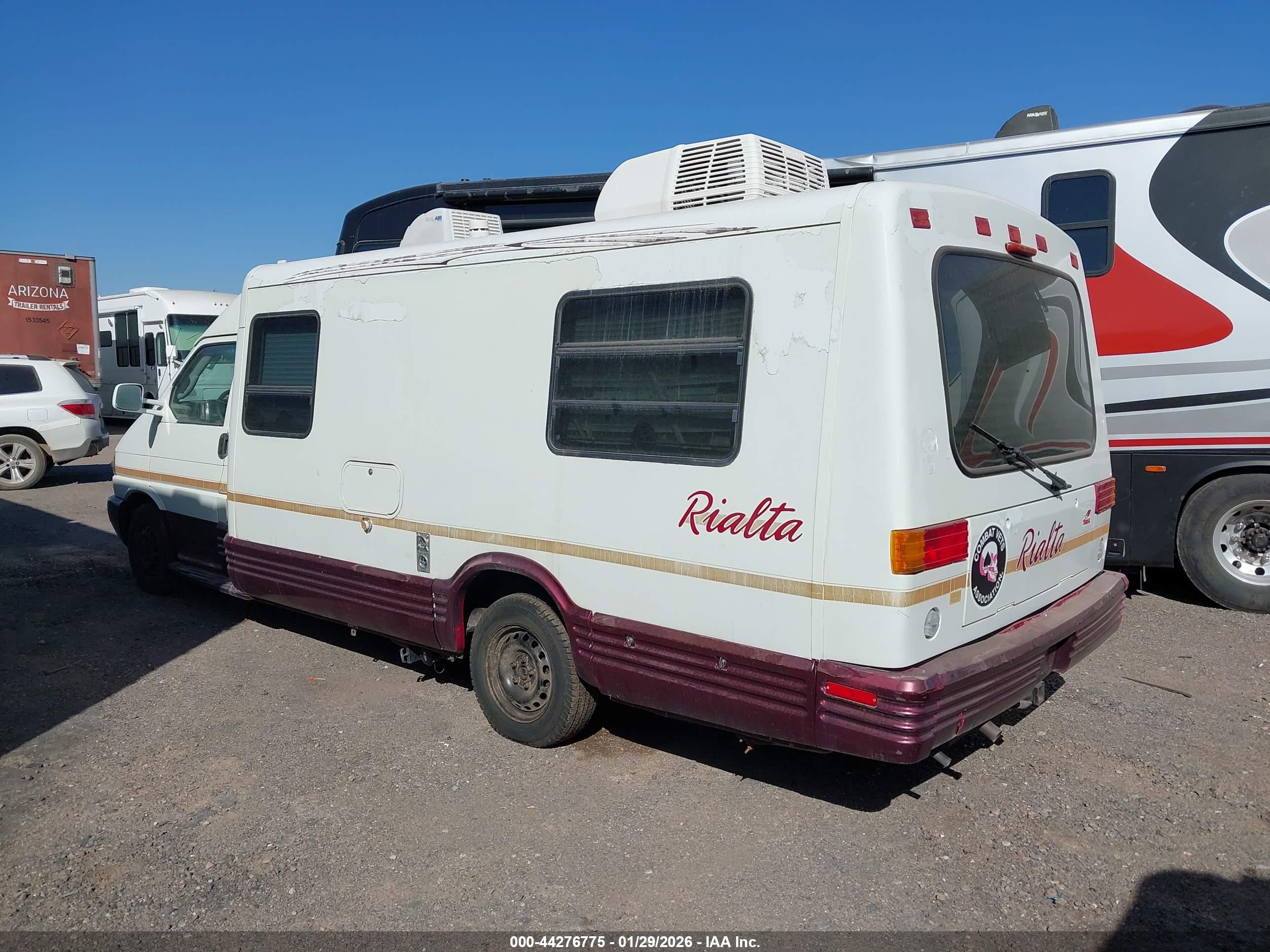 VOLKSWAGEN EUROVAN image 3
