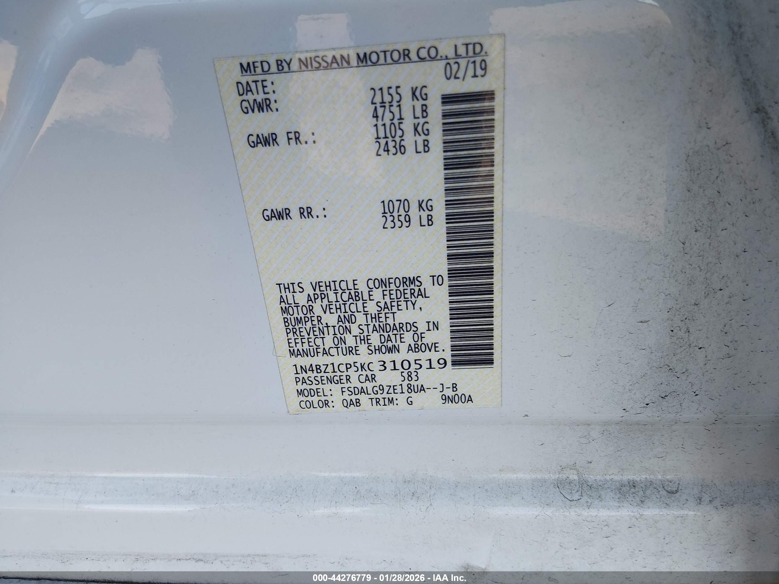NISSAN LEAF image 9