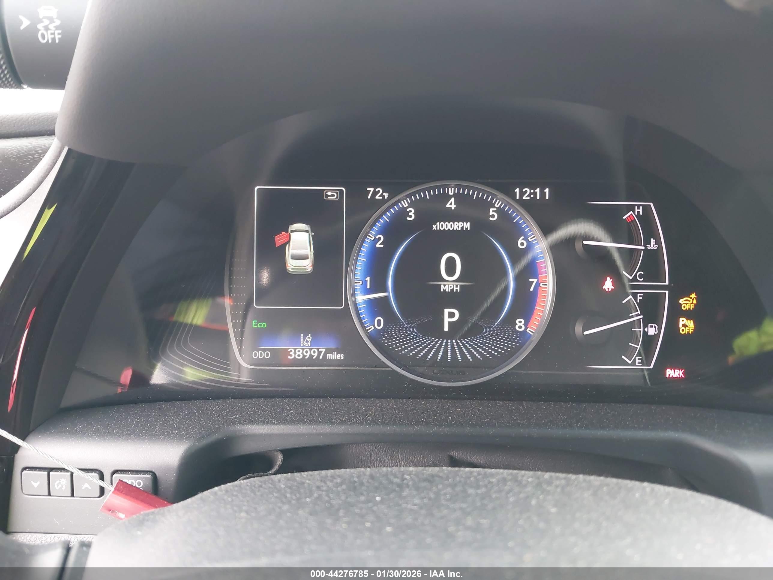 LEXUS ES image 7