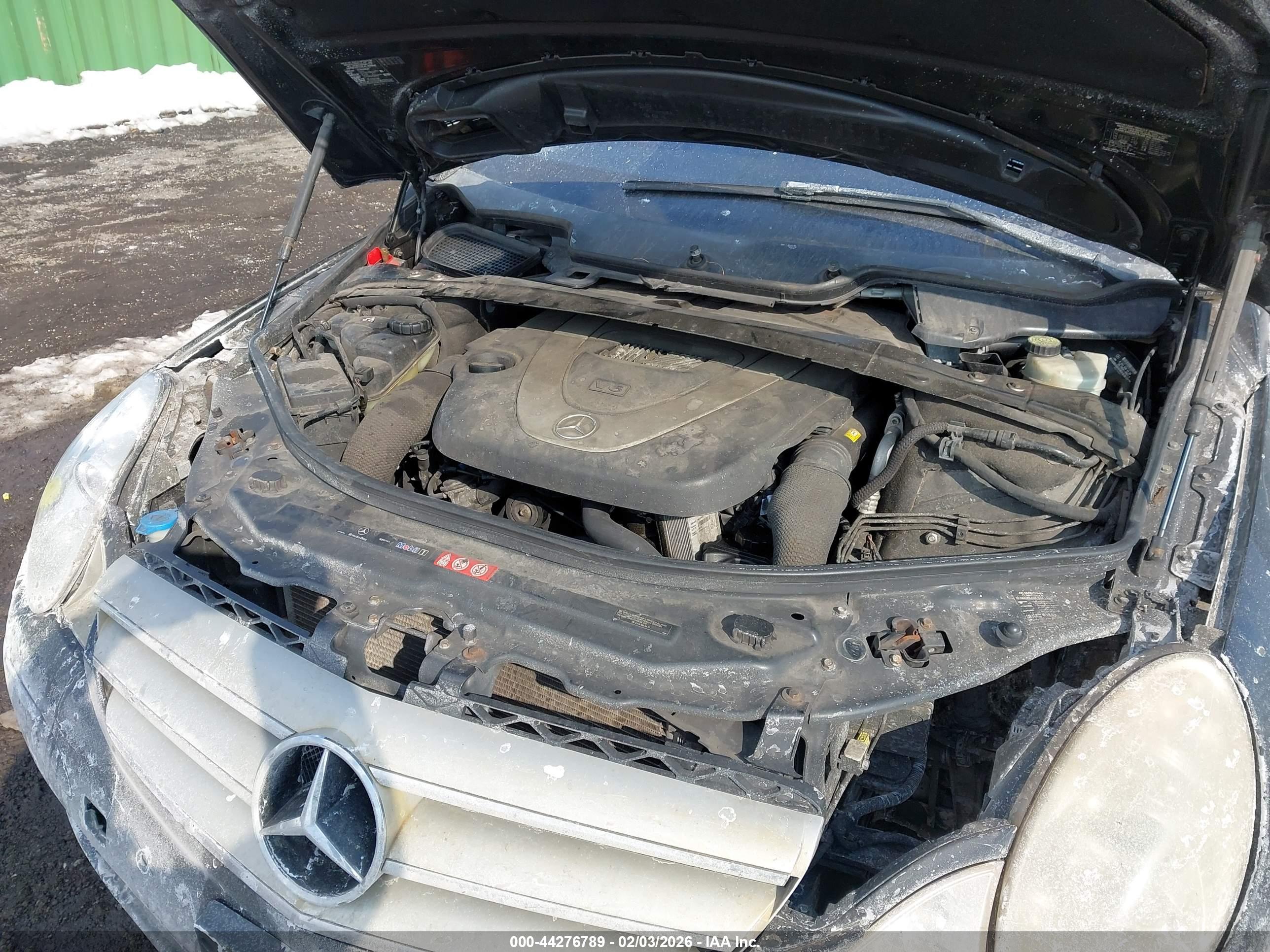 MERCEDES-BENZ R image 10