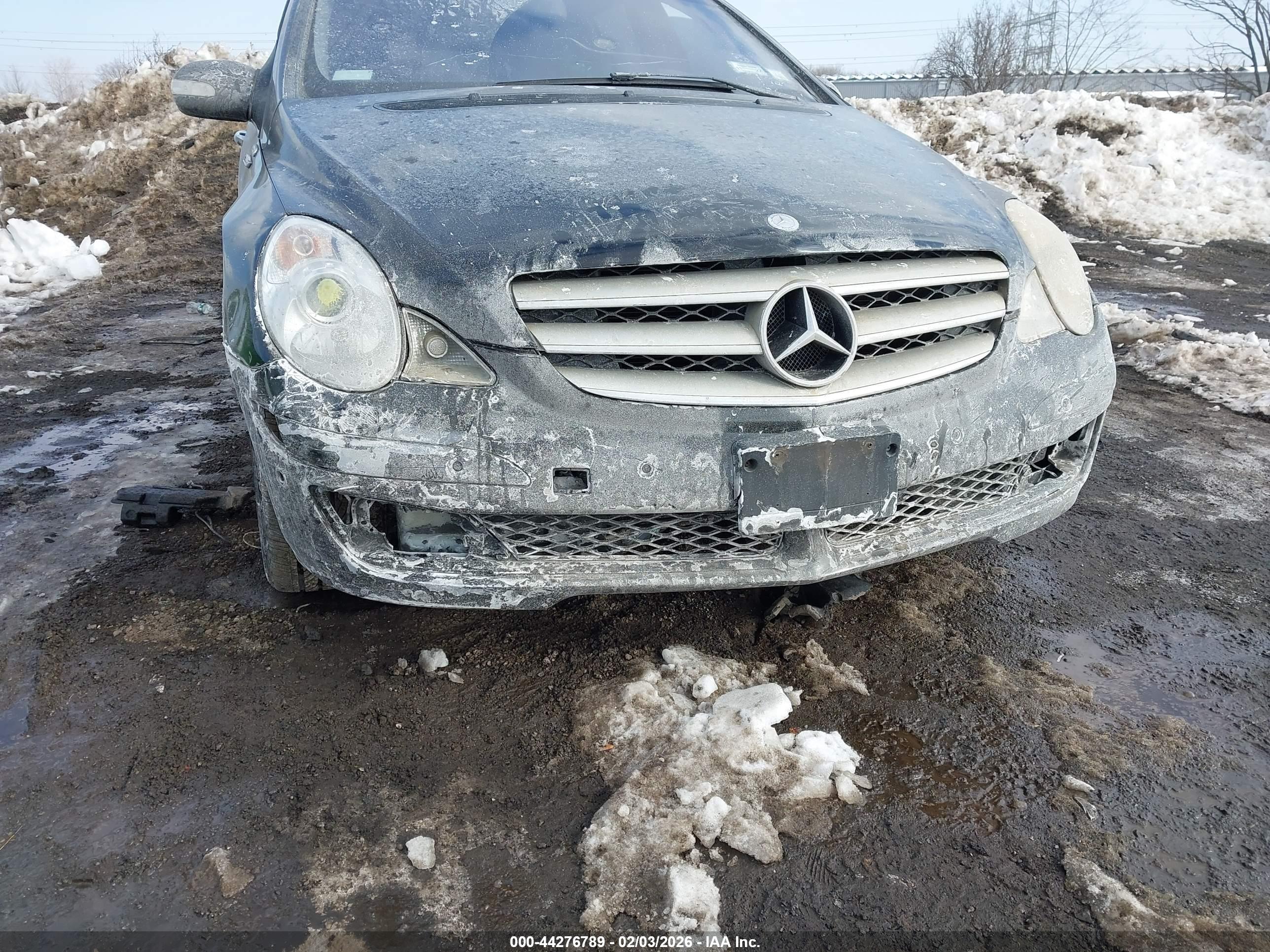 MERCEDES-BENZ R image 6