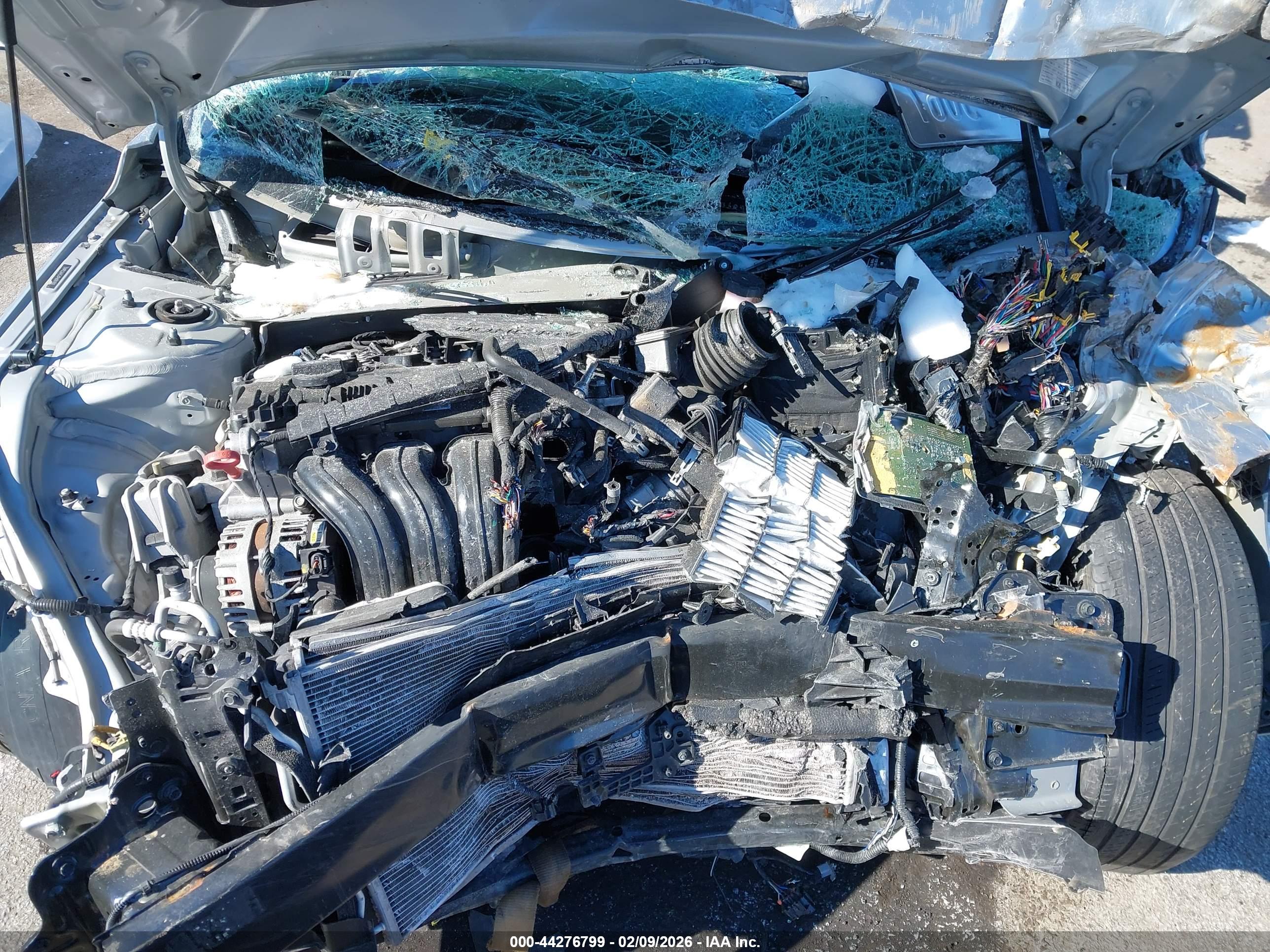HYUNDAI ELANTRA image 10