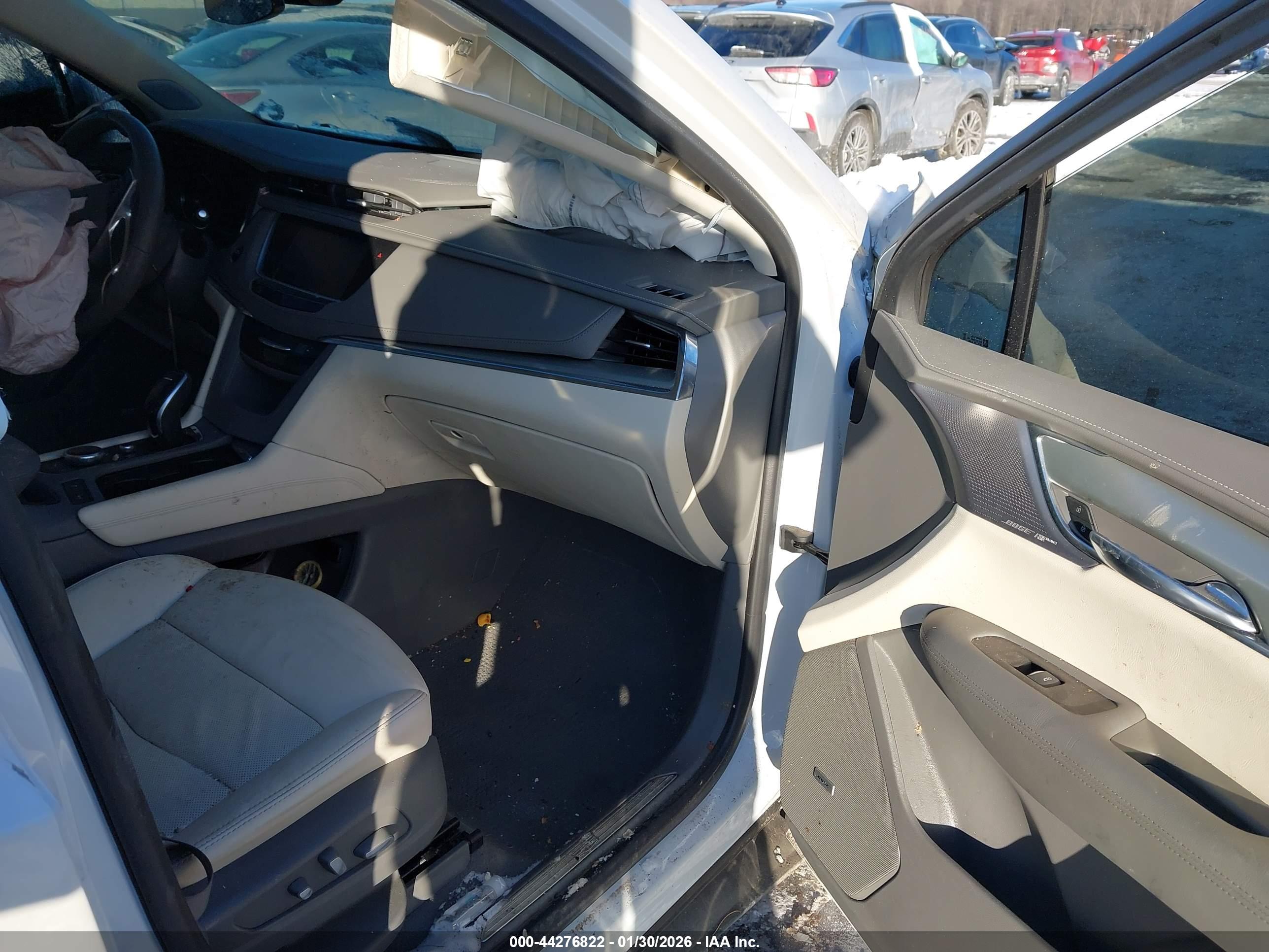 CADILLAC XT5 image 5