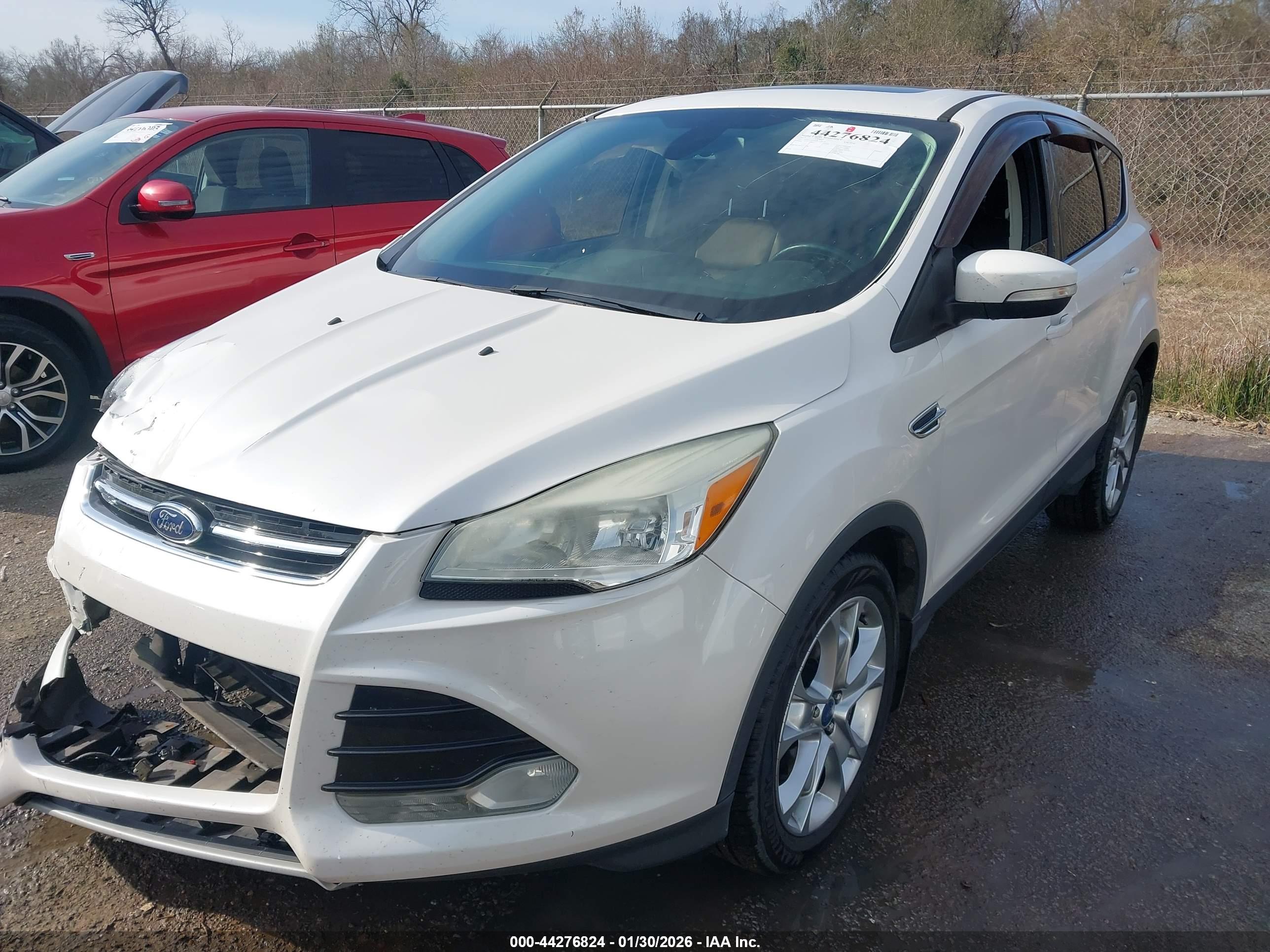 FORD ESCAPE image 2