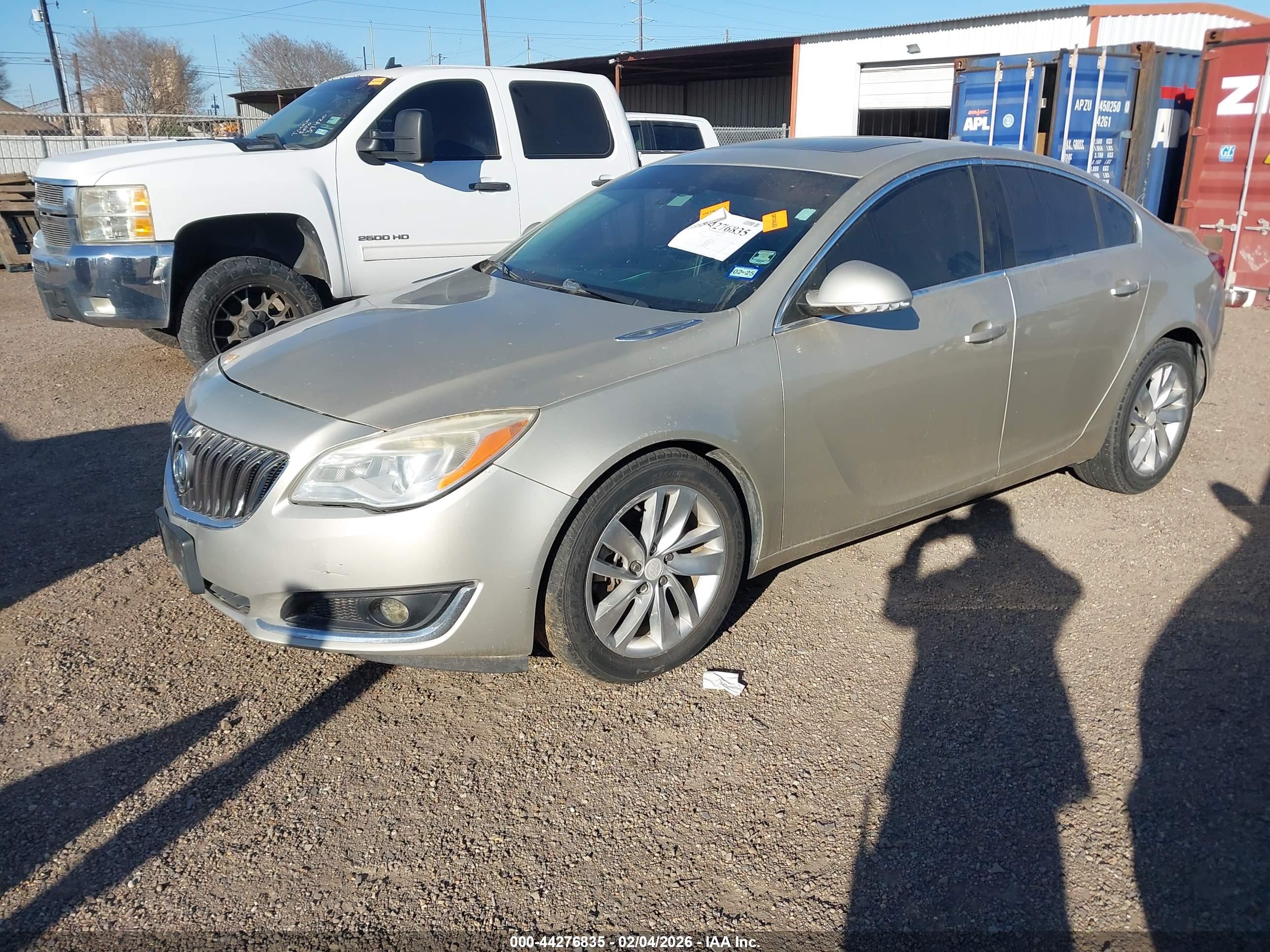 BUICK REGAL image 2