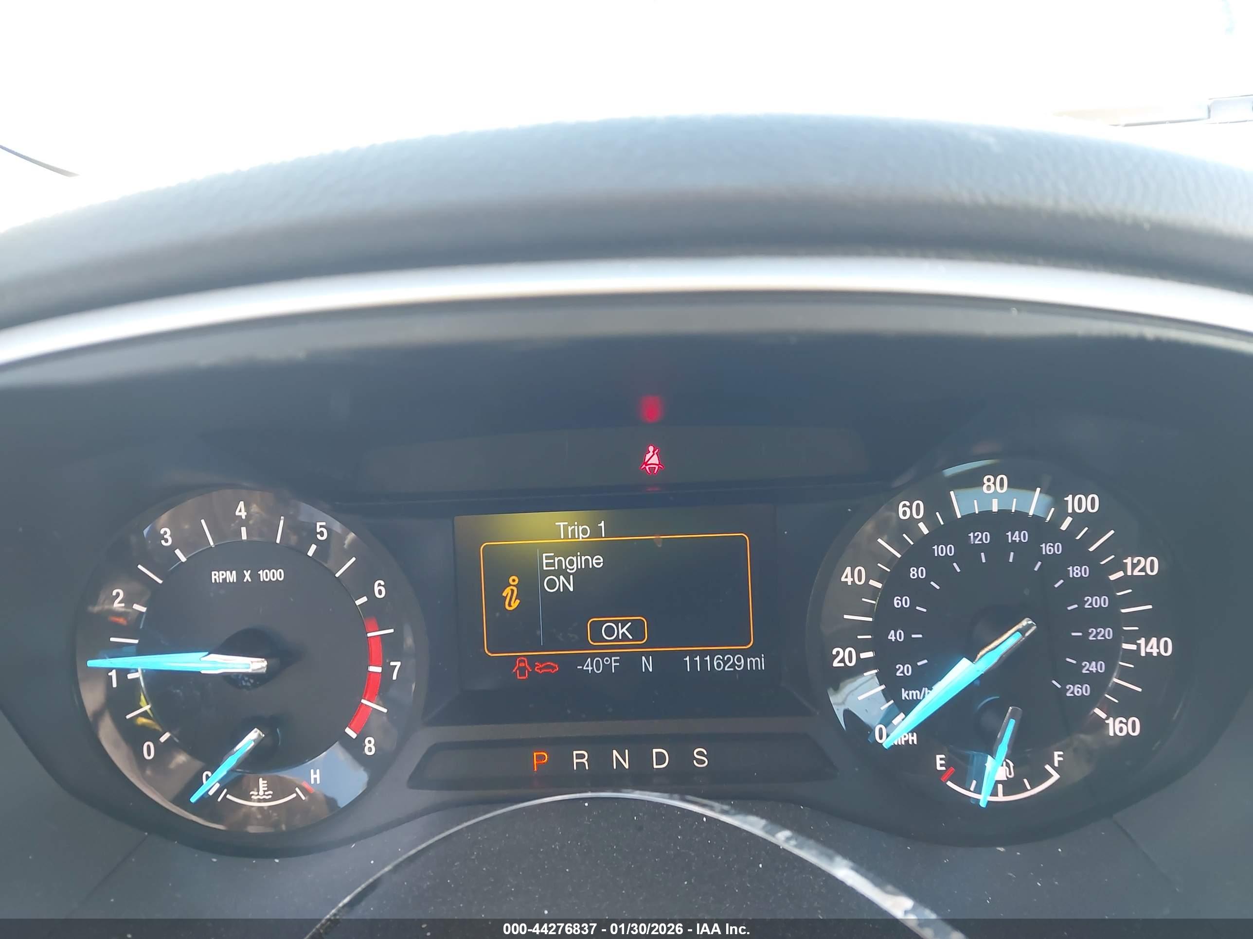 FORD FUSION image 7