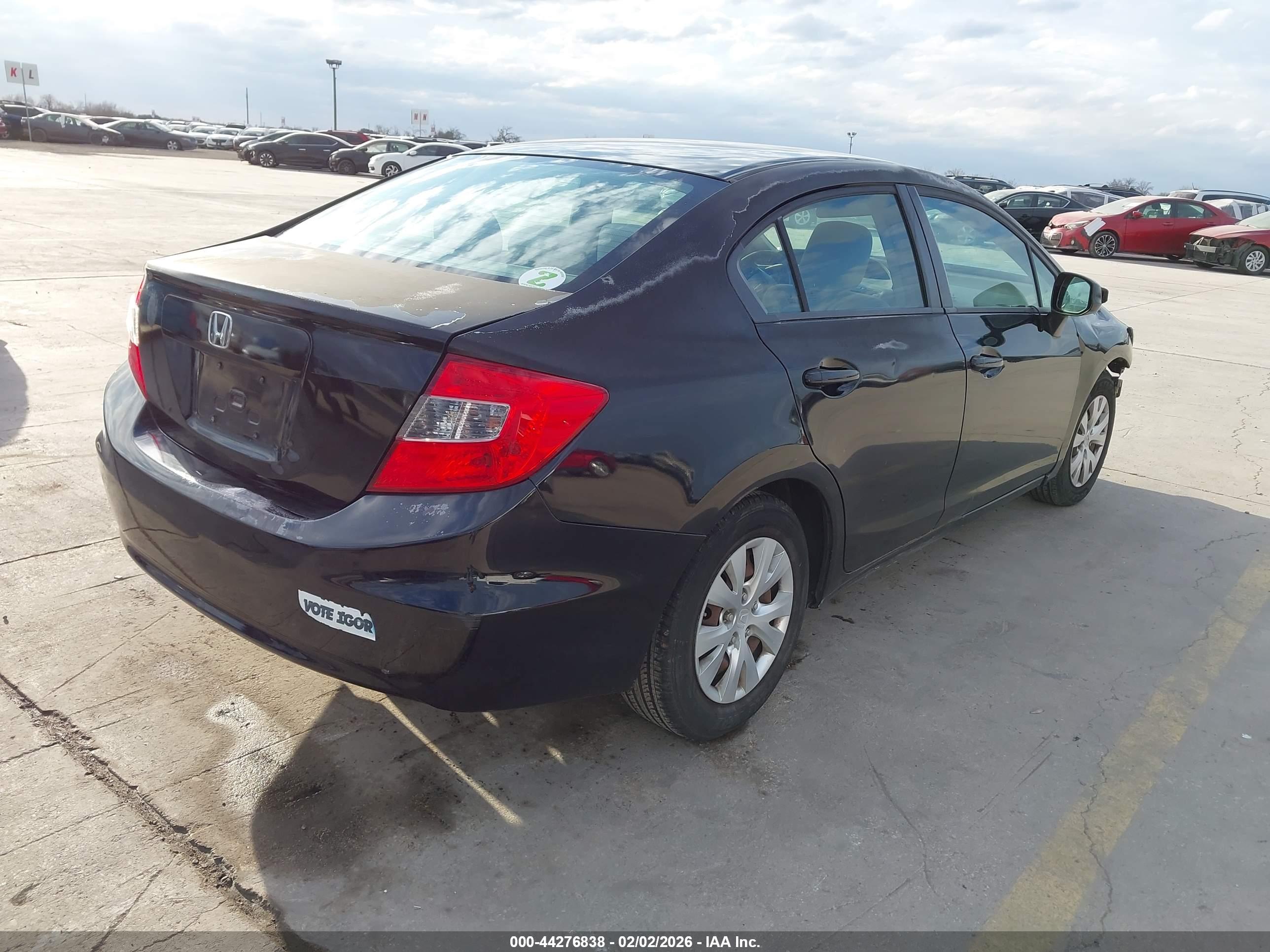 HONDA CIVIC image 4